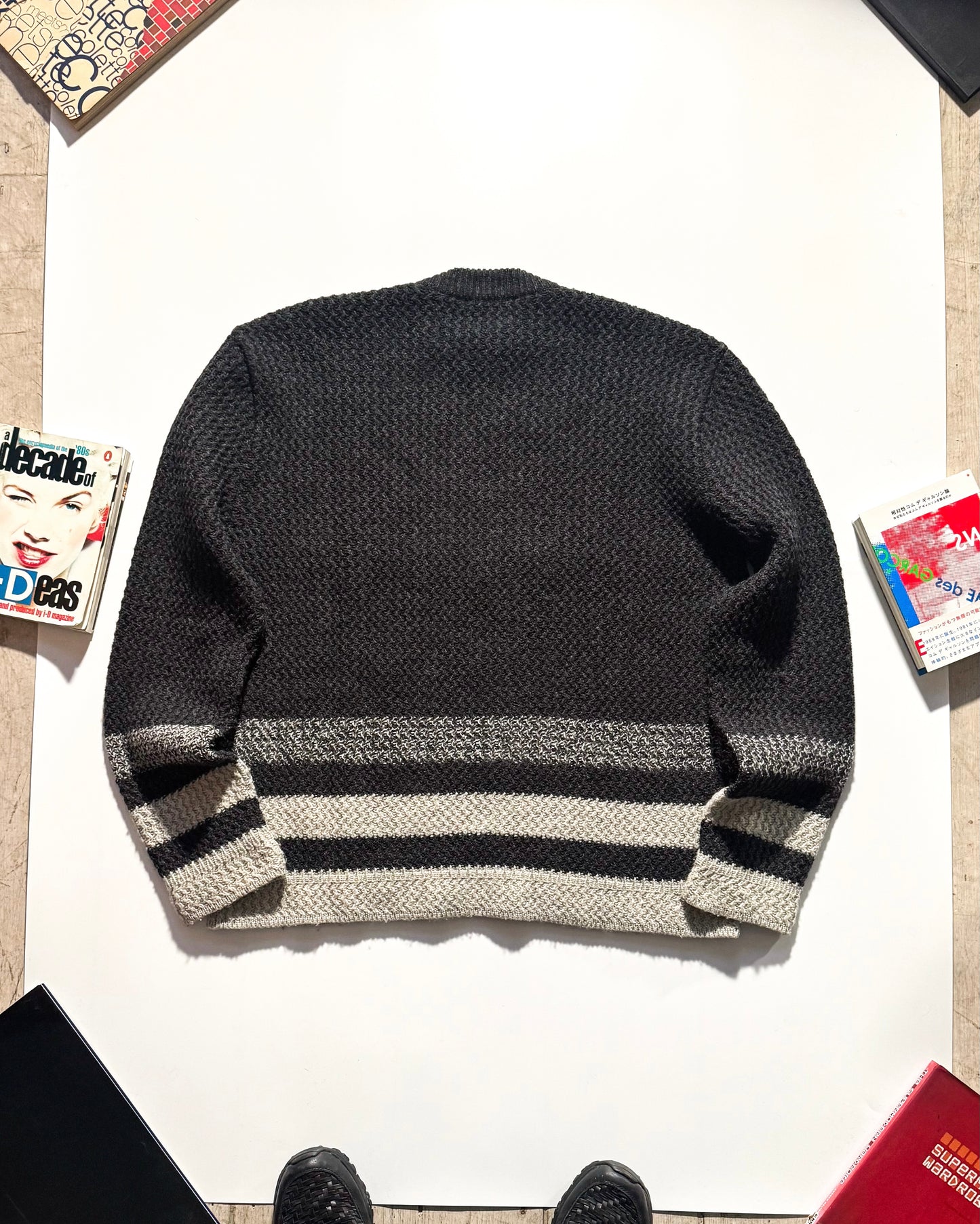 Early 2000s Grey Striped Zip Up Knit Jumper (XL ~ XXL )