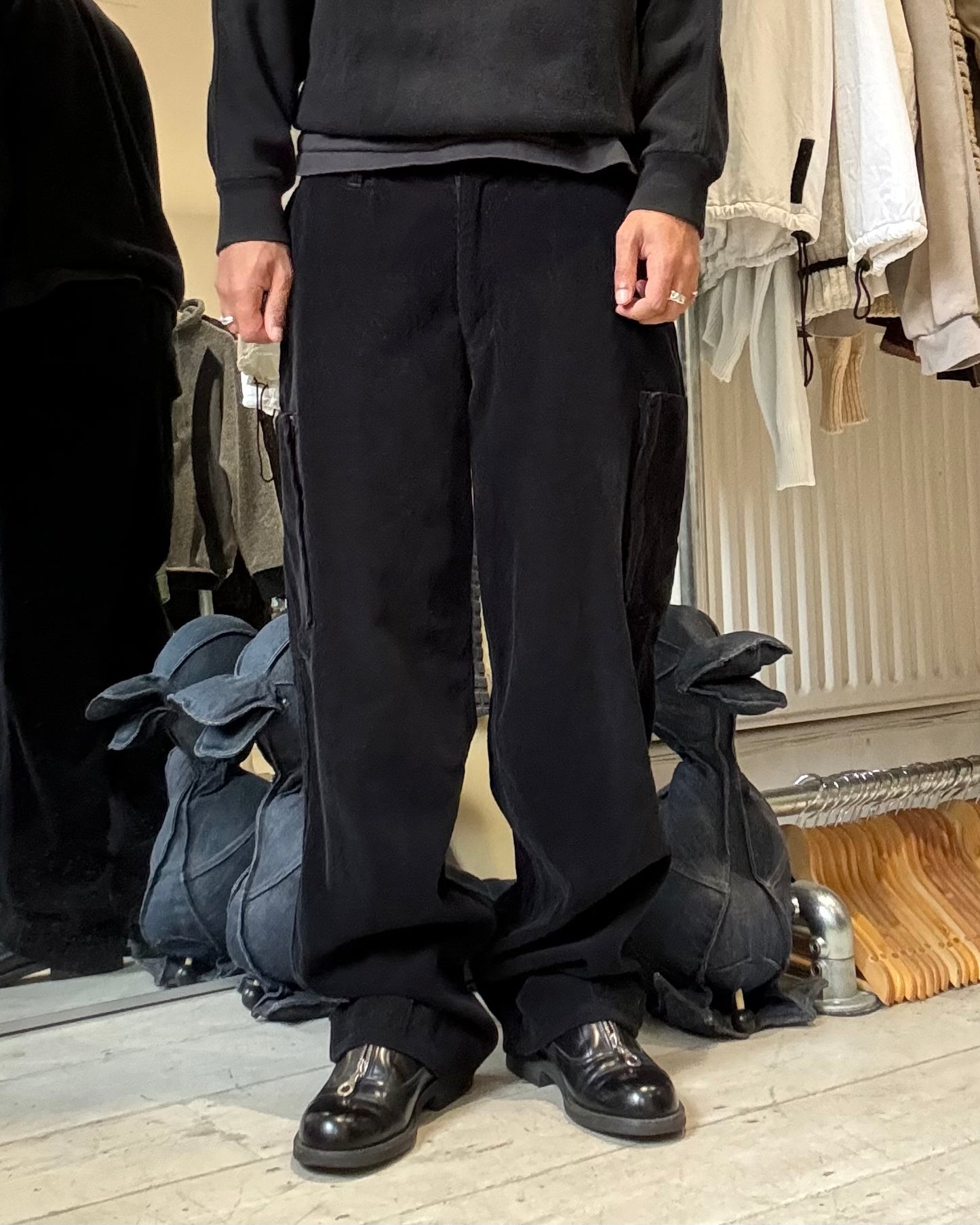 Black Corduroy Cargo Pocket Pants (32~34)