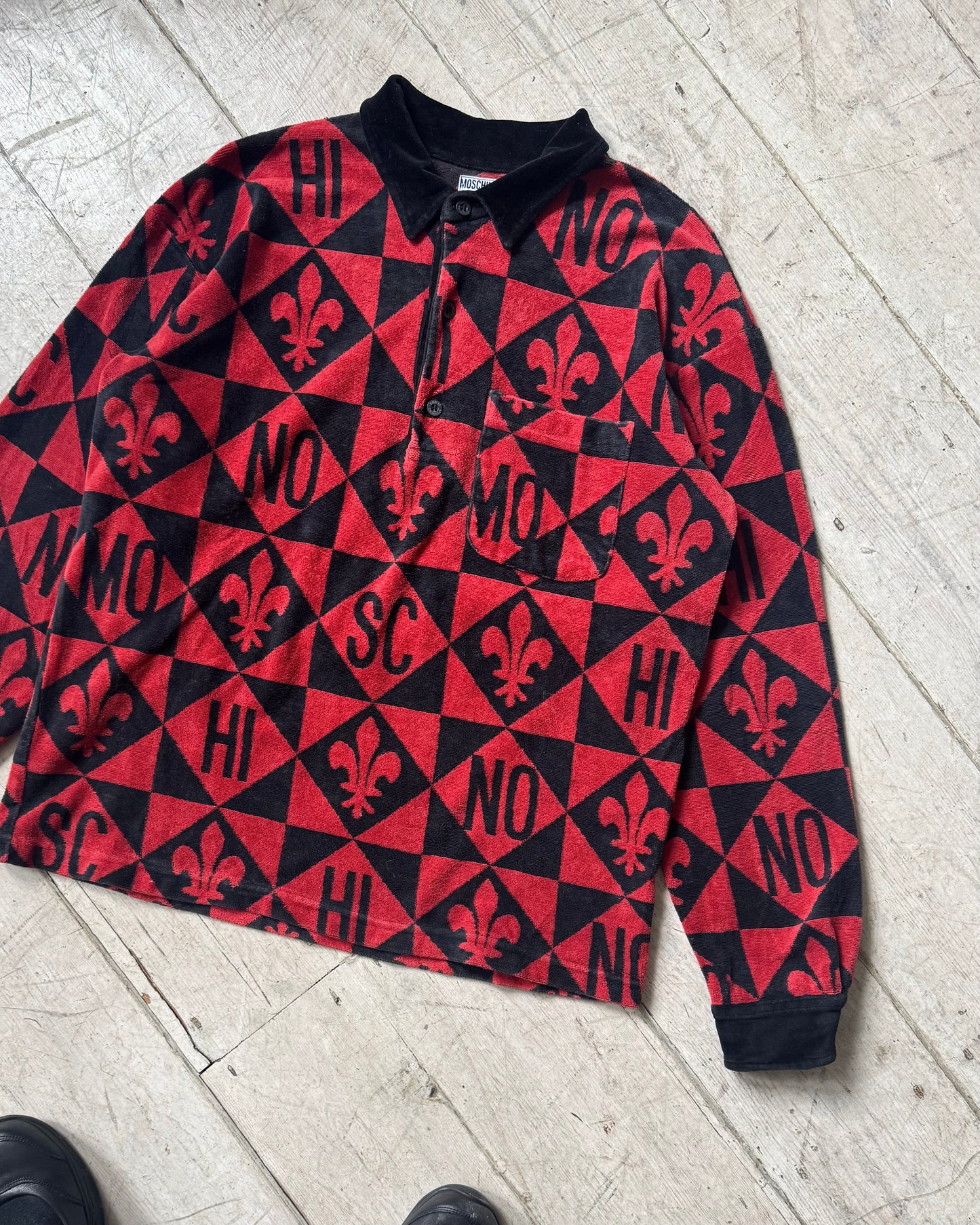 90s Velour Fleur de Lis / Medieval Pattern Velour Button Up Collared / Rugby Jumper (~L~ )