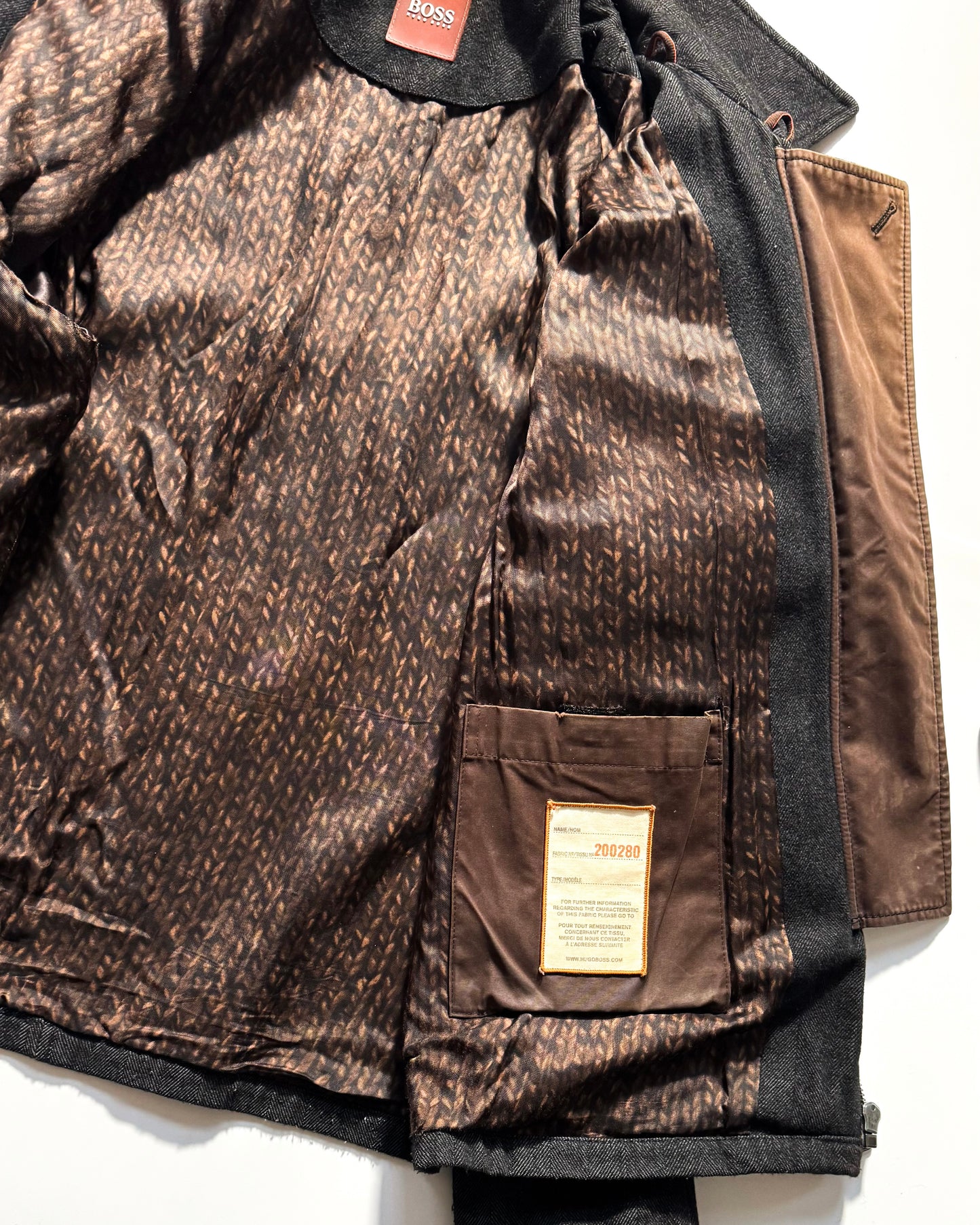 Early 2000s Grey Asymmetrical Work Jacket with Knit Print Interior (~L~)