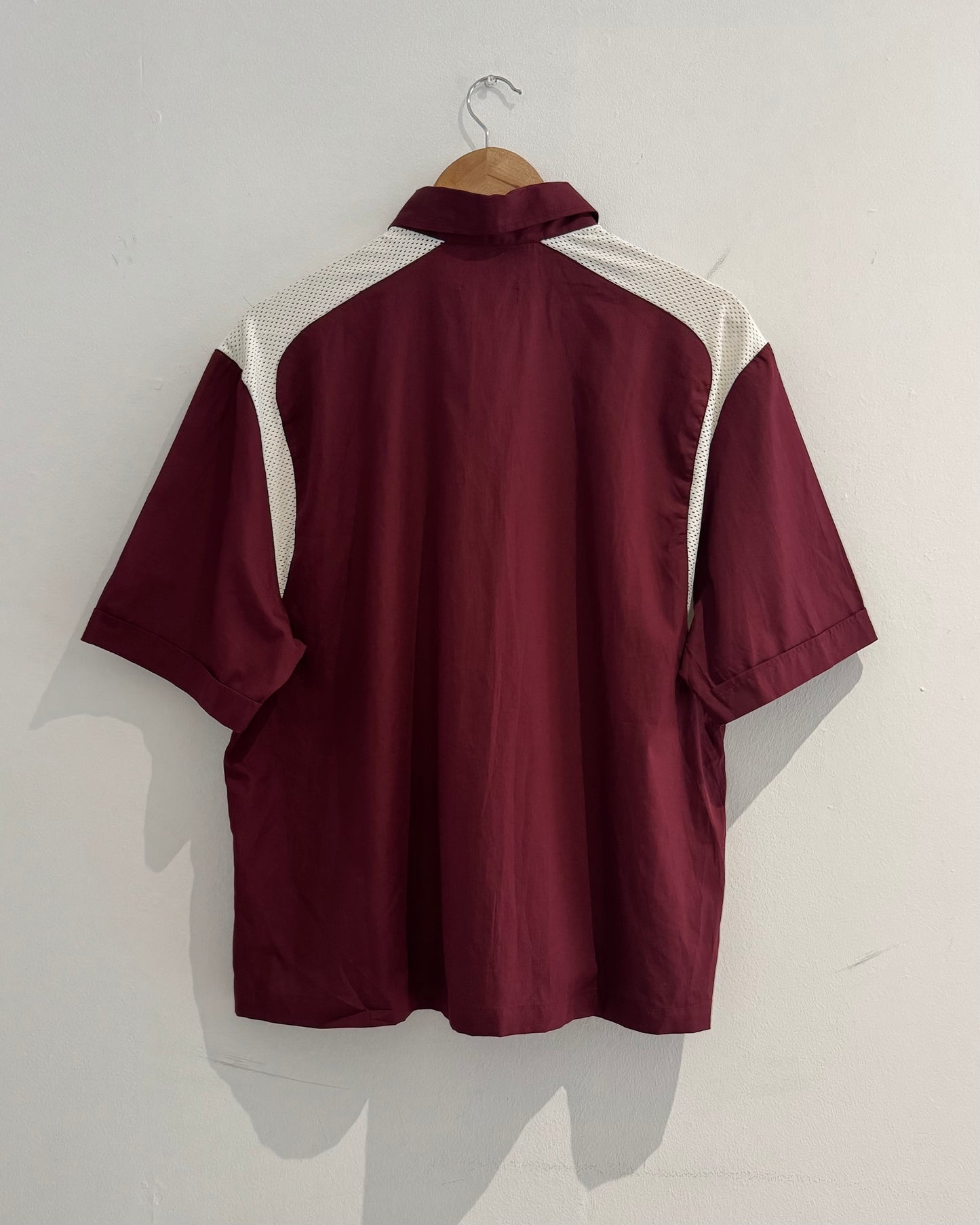 Early 2000s Mesh Shoulder Panel Burgundy Shirt (M~L)