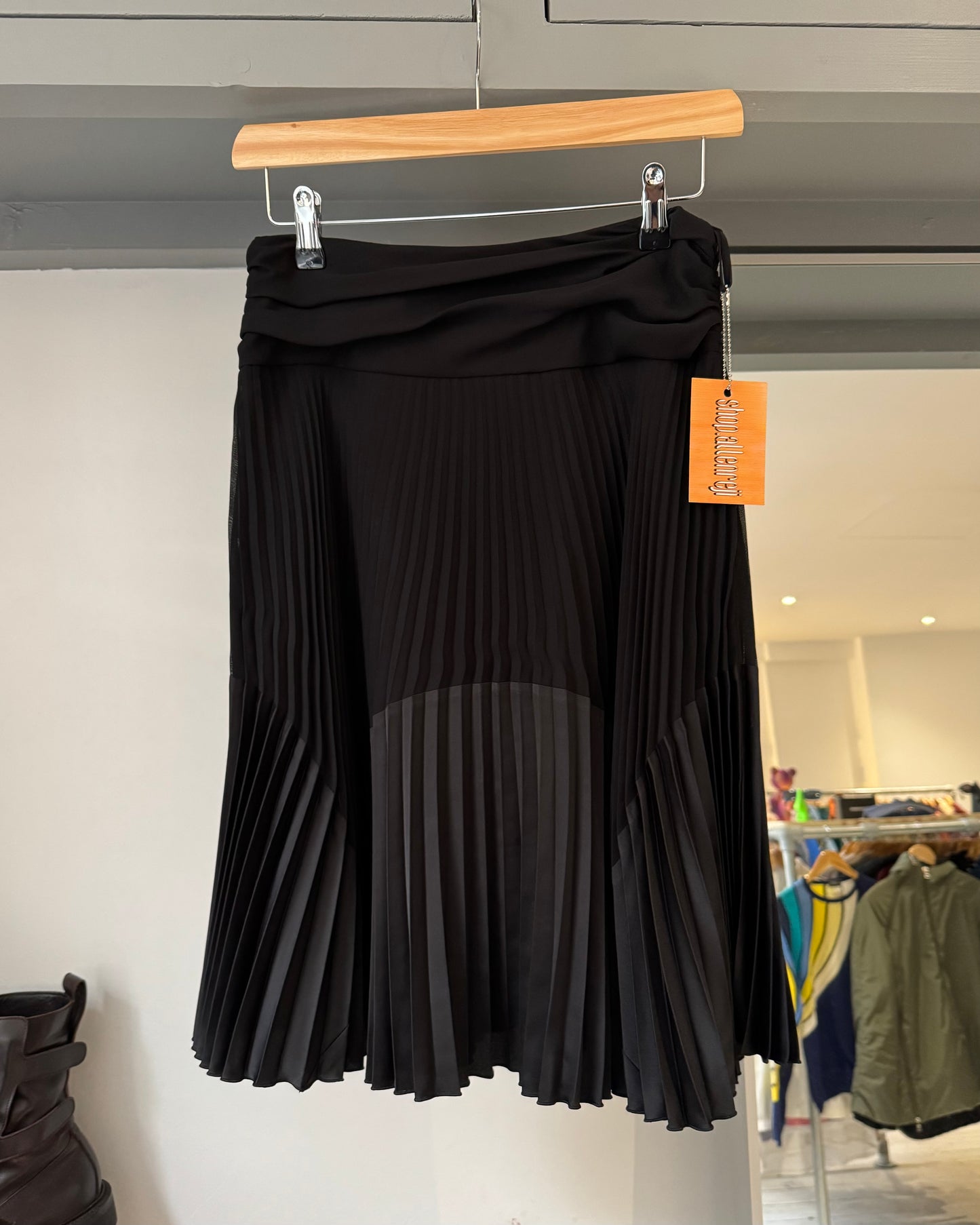 Pleated Black Skirt (42)