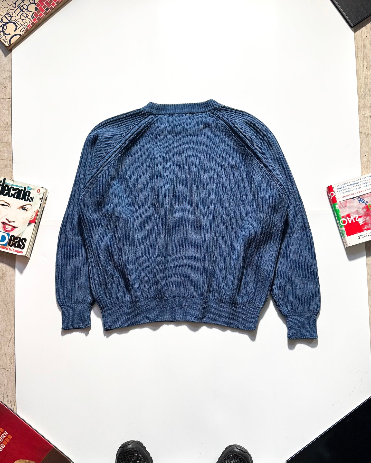 90s Ribbed Blue Collegiate Patch Knit Jumper (~M ~ )