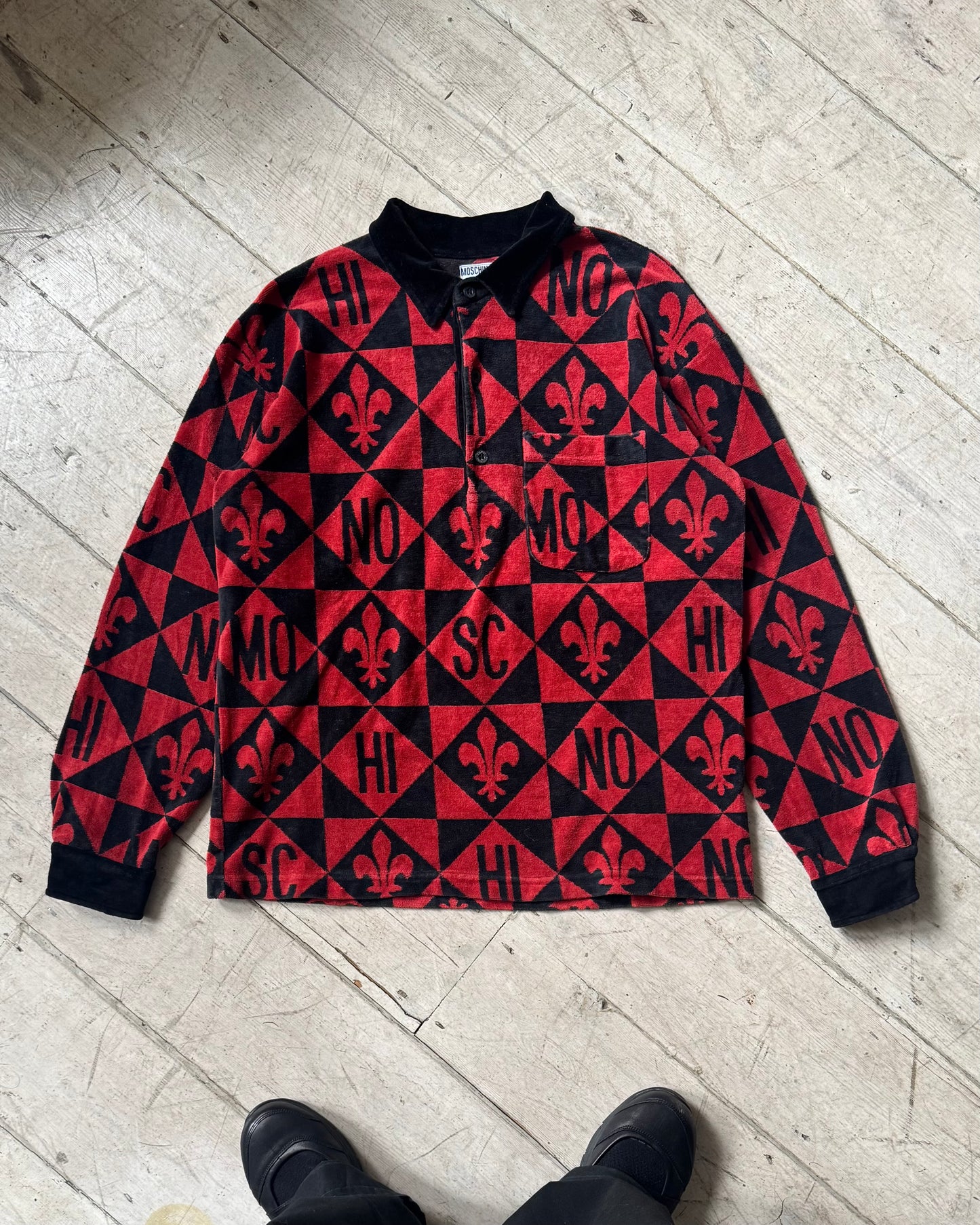 90s Velour Fleur de Lis / Medieval Pattern Velour Button Up Collared / Rugby Jumper (~L~ )