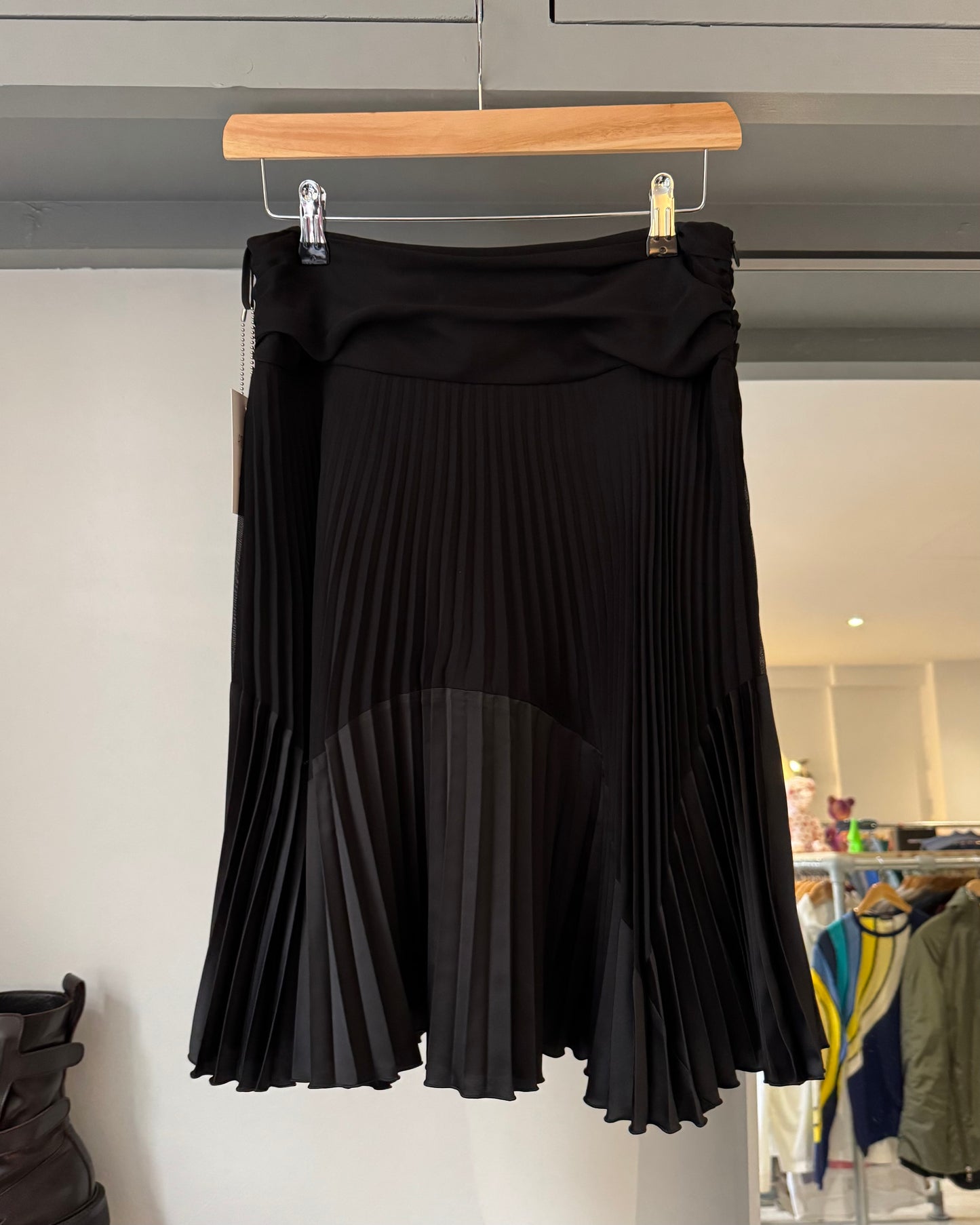 Pleated Black Skirt (42)