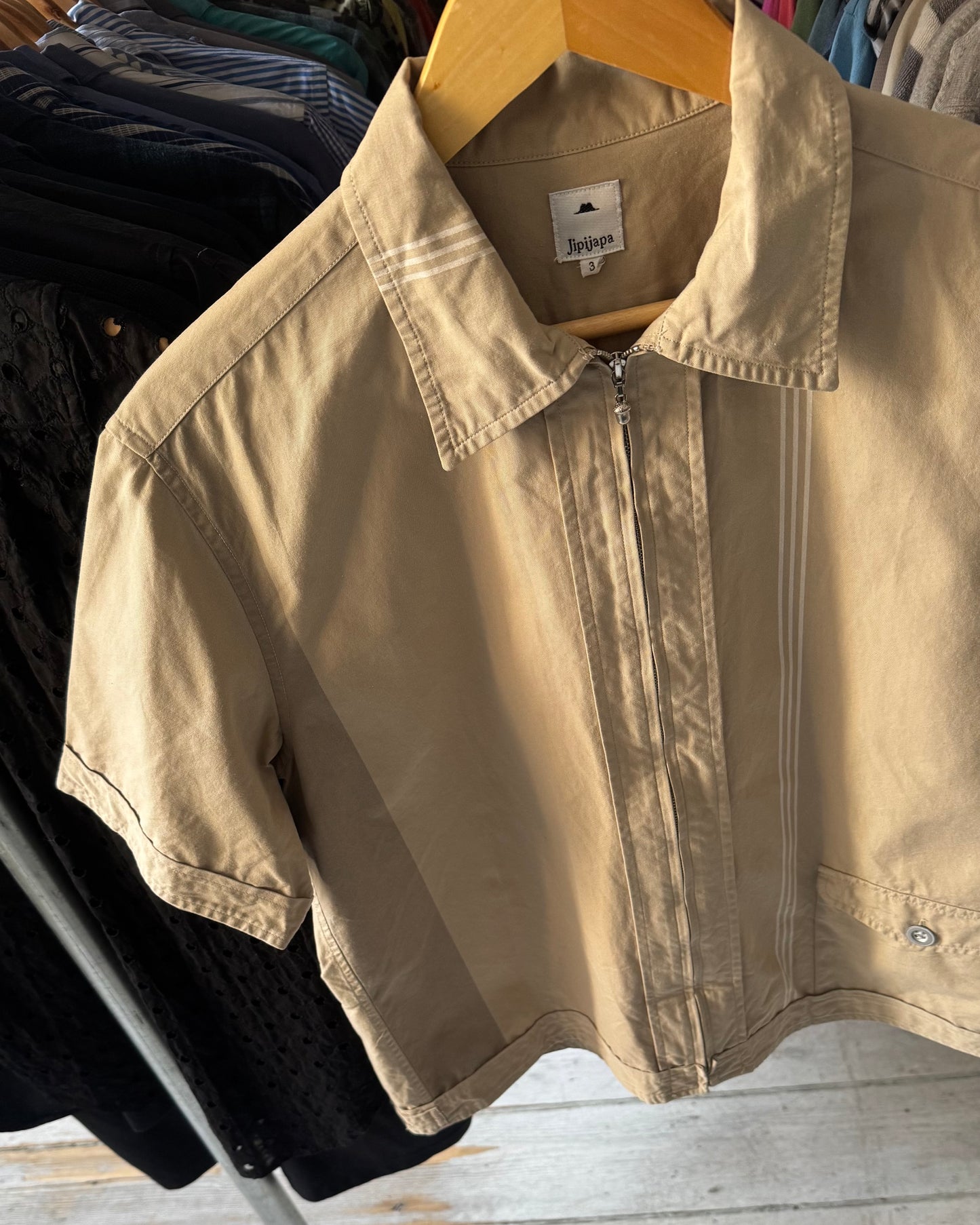 Beige Asymmetrical Striped Patch Pocket Zip Up Shirt (~M~)