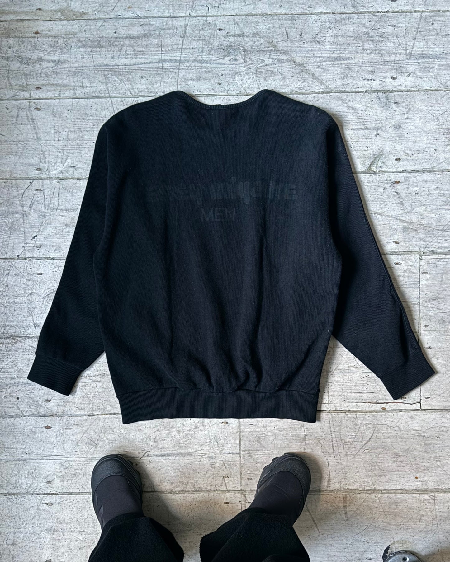 80s Black Tonal Logo Sleeve Piping Jumper (~M~)