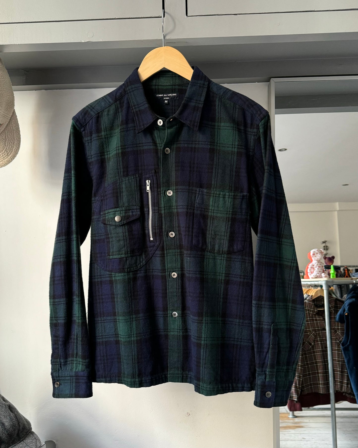 2005 Cargo Patch Pocket Panel Green Navy Plaid Shirt (~M~)