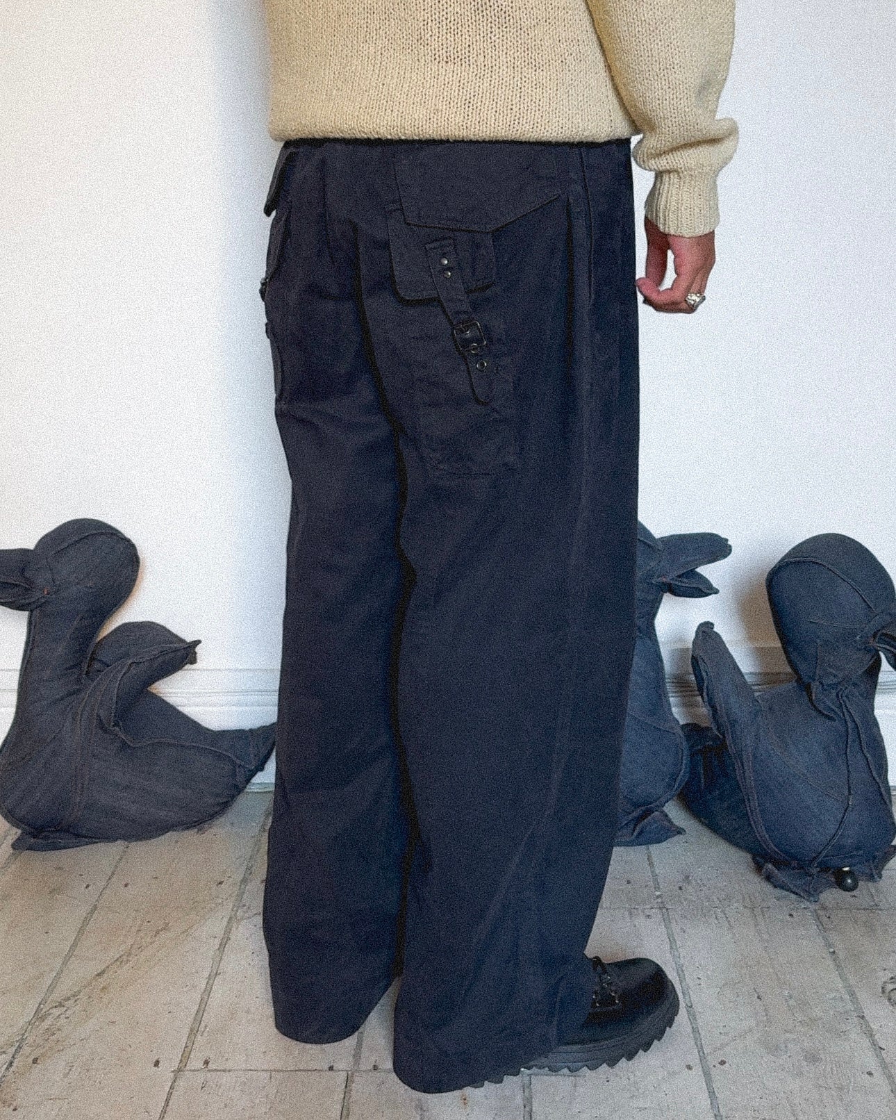 Early 2000s Moleskine Cotton Midnight Navy Dual Layered Patch Pocket Asymmetrical Pants (33~34)