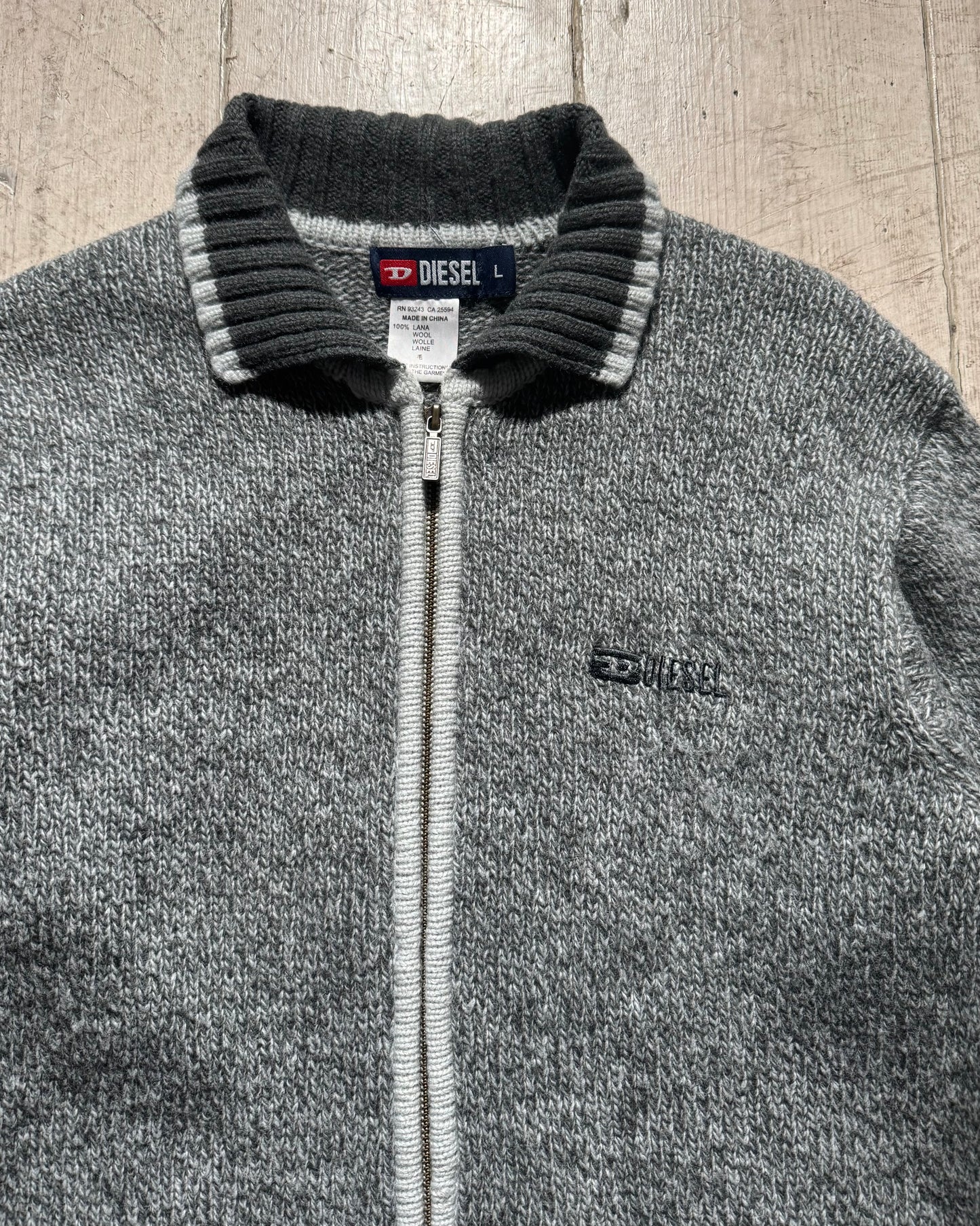 2000s Cold Grey Zip Up Knit (M~L)