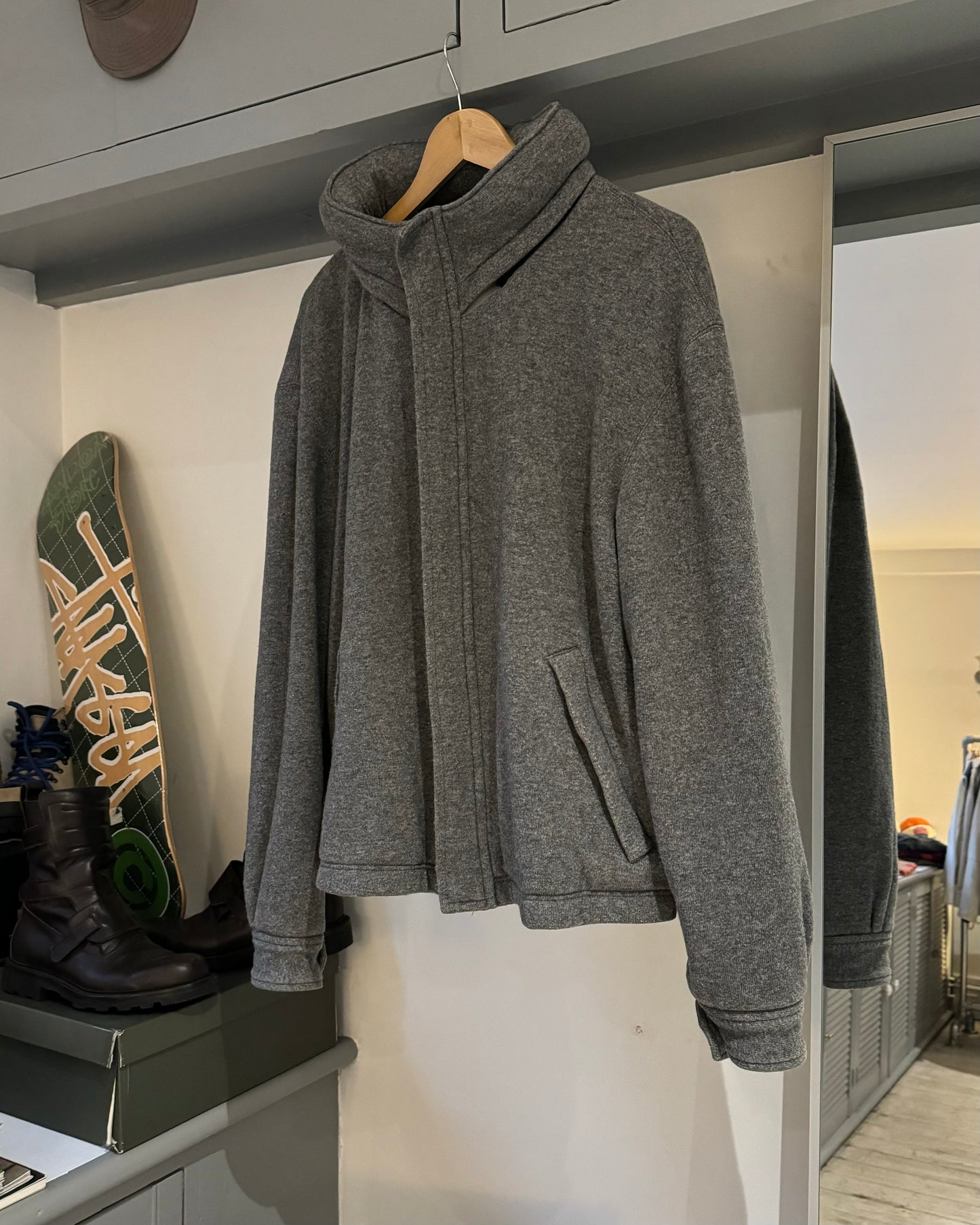 Heather Grey Windbreaker Style Jacket (L)