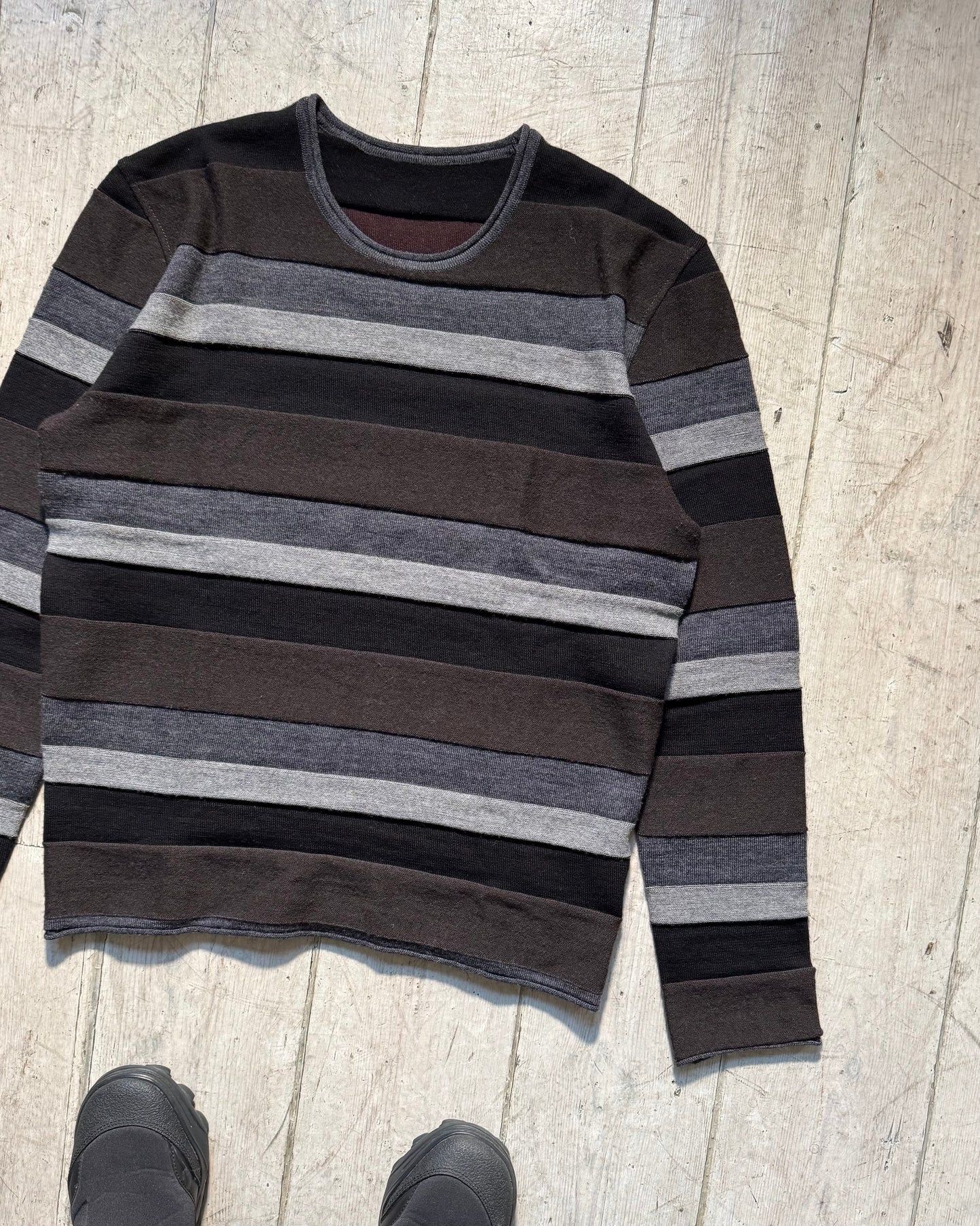 Autumn 2012 Greyscale 3- D Stripe Knit Sweater / Jumper (S~M)