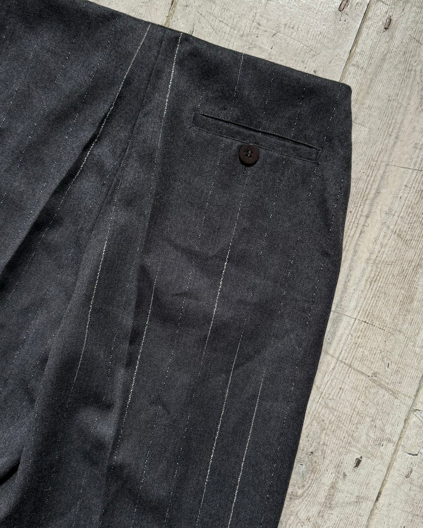 Early 2000s Grey Staggered Pinstripe Virgin Wool Wide Dress Pants (~30~)