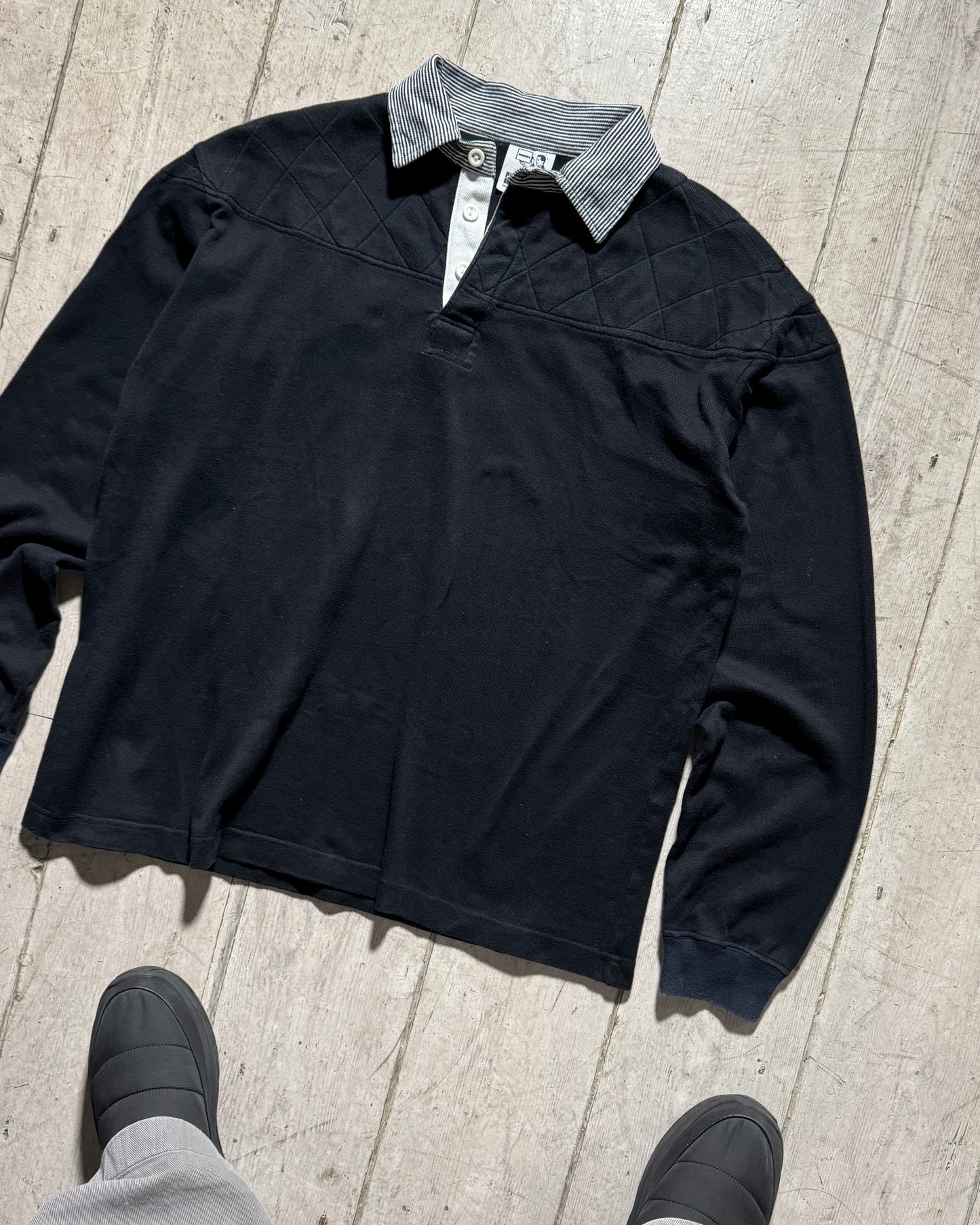 Early 2000s Quilted Shoulder Rugby Striped Collar Jumper (~M~)