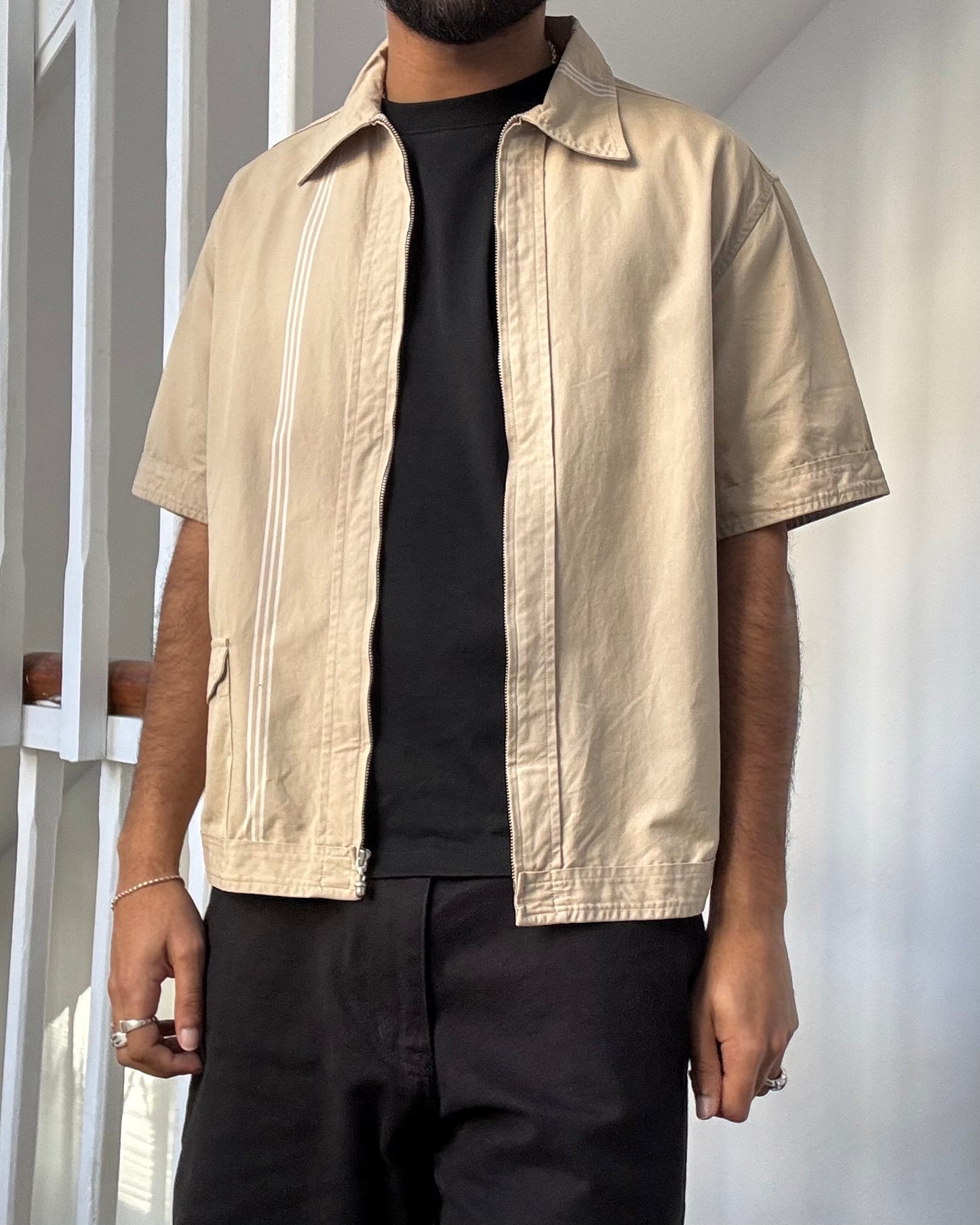 Beige Asymmetrical Striped Patch Pocket Zip Up Shirt (~M~)