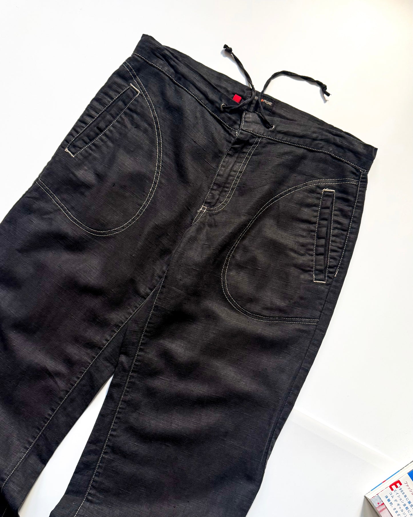 2000s Traced Pocket Contrast Stitch Linen Cotton Poly Washed Black Trousers (28~30)