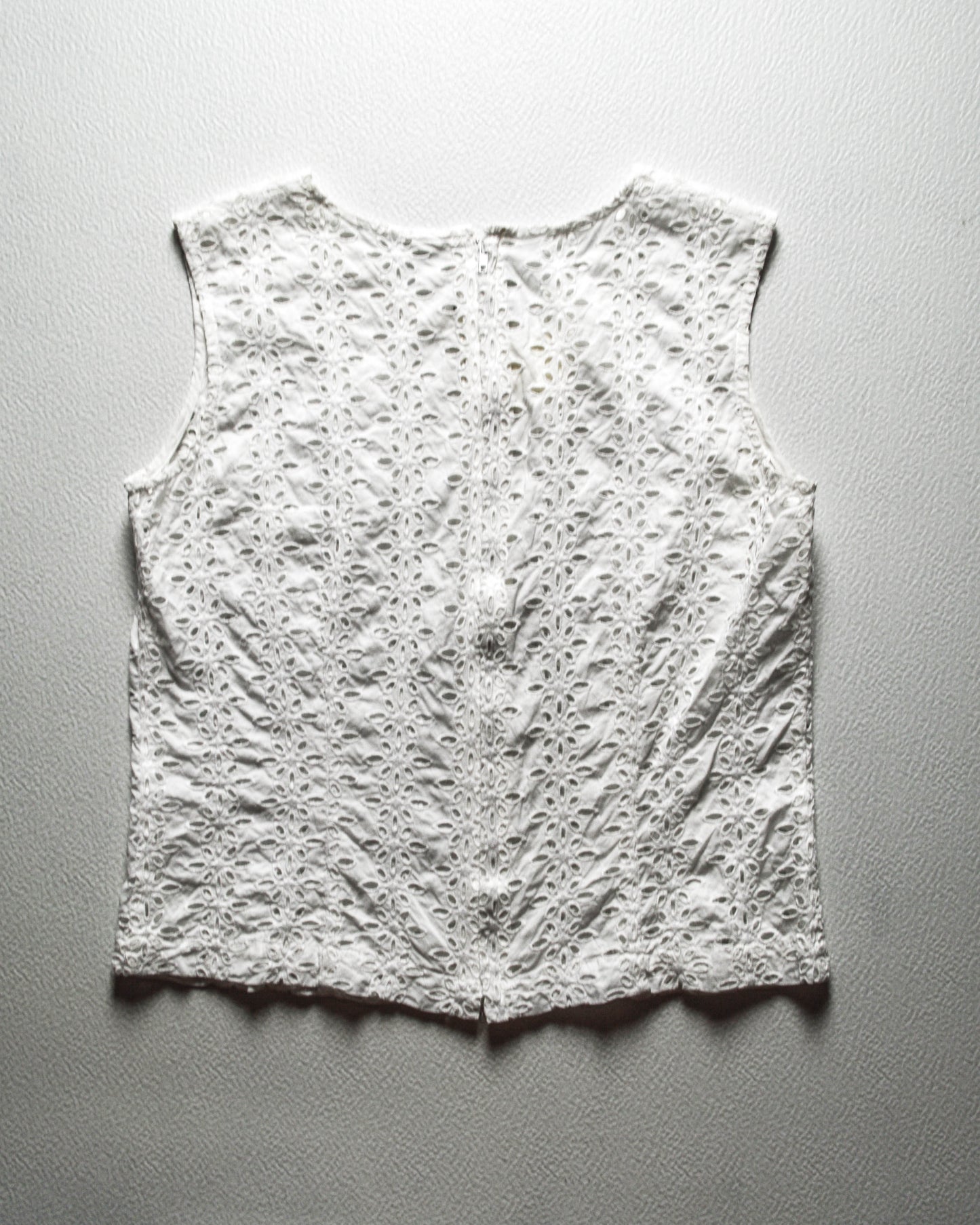 90s White Cutout Lace Back Zip Vest