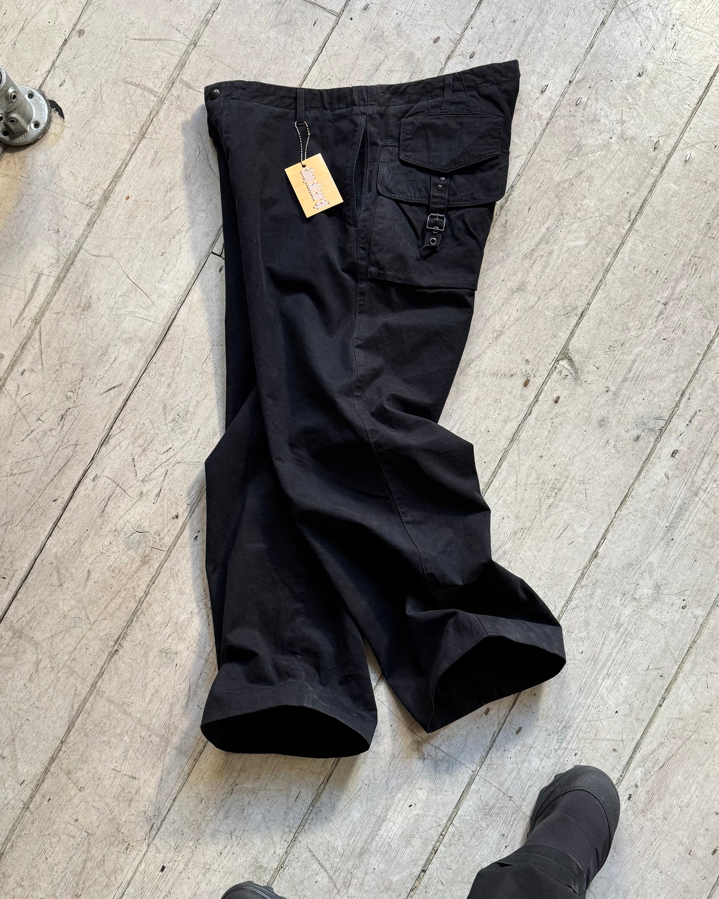Early 2000s Moleskine Cotton Midnight Navy Dual Layered Patch Pocket Asymmetrical Pants (33~34)