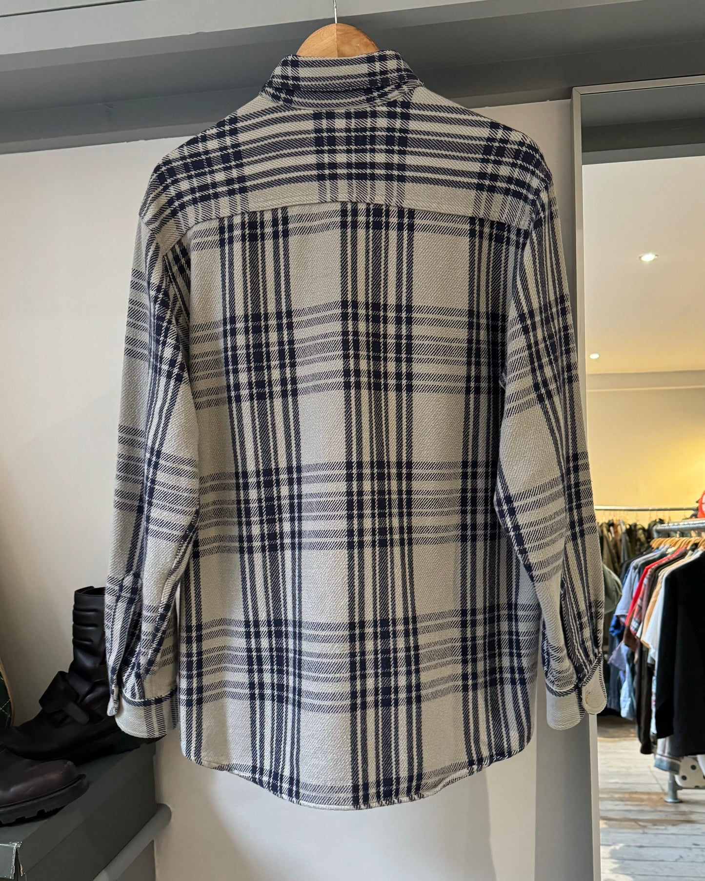 90s Woven Check Heavyweight Flannel / Overshirt Shirt (~L~)
