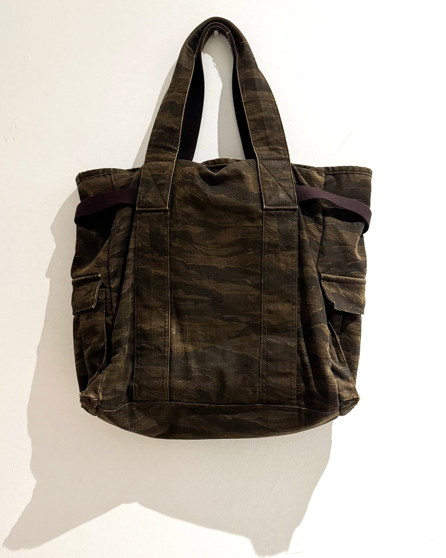 Tiger Camo Canvas Tote Bag (~OS~)