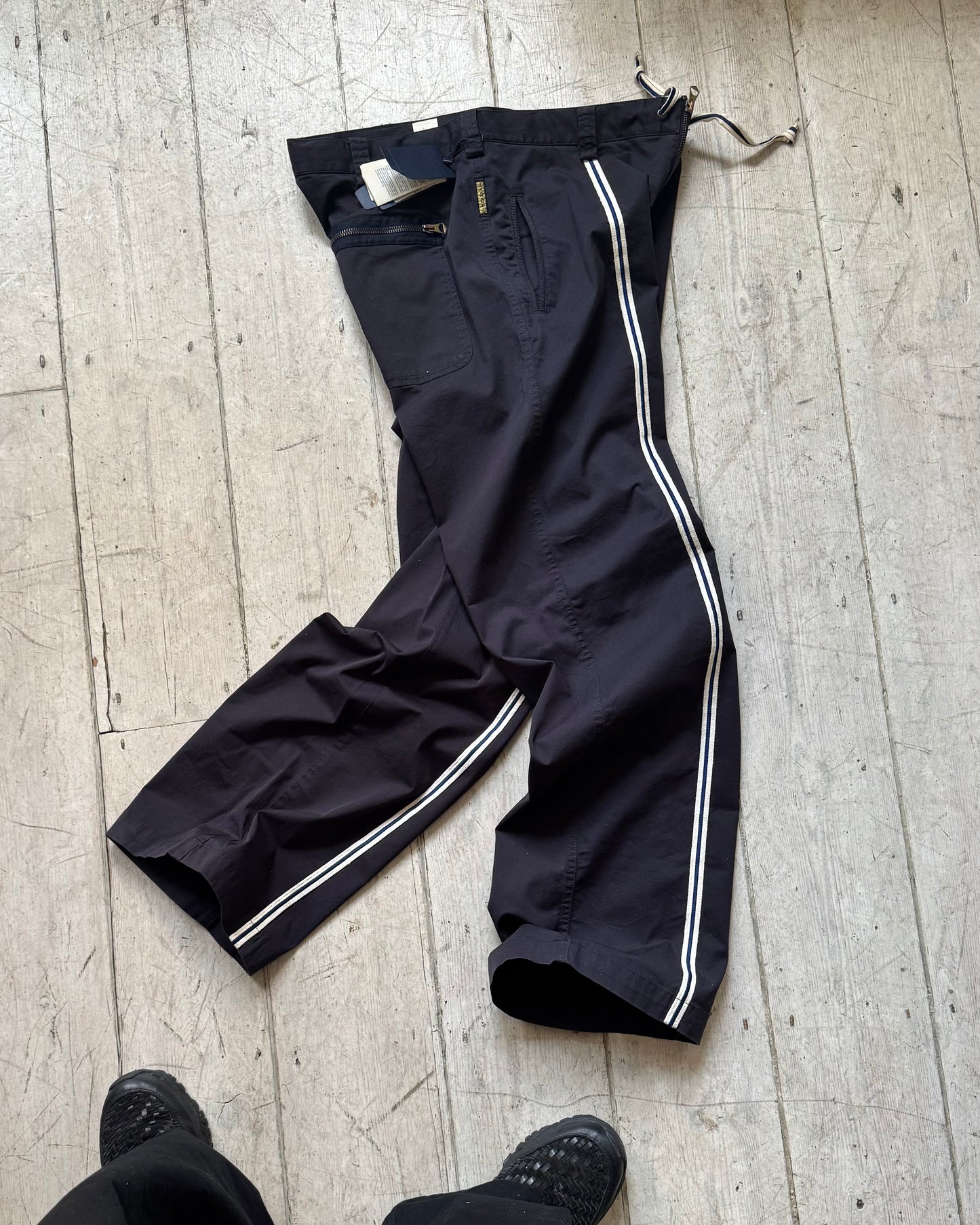 Early 2000s Navy Center Striped Taping Pants (28 + 36 )