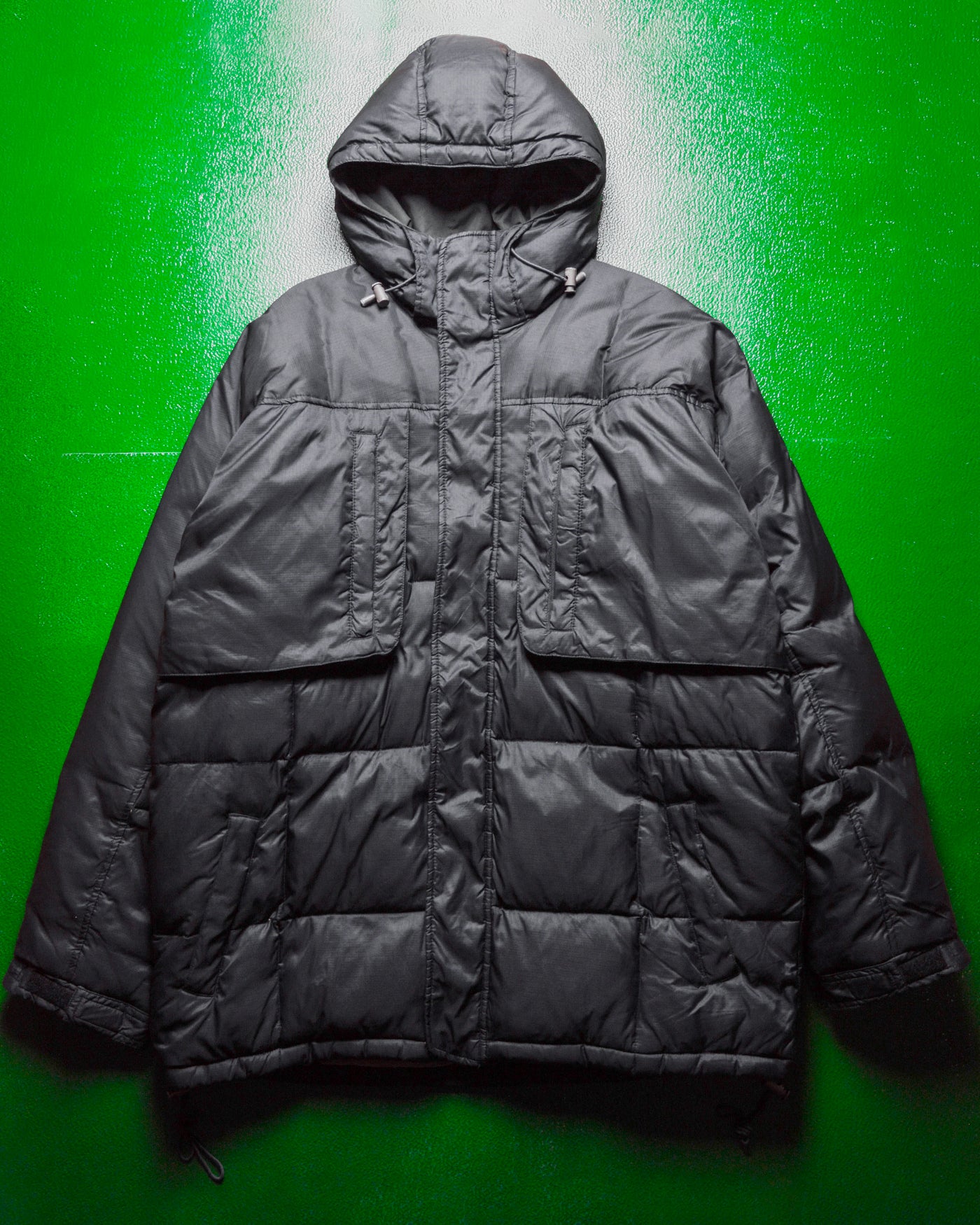 Late 90s Black Drop Pocket Puffer Jacket (L)