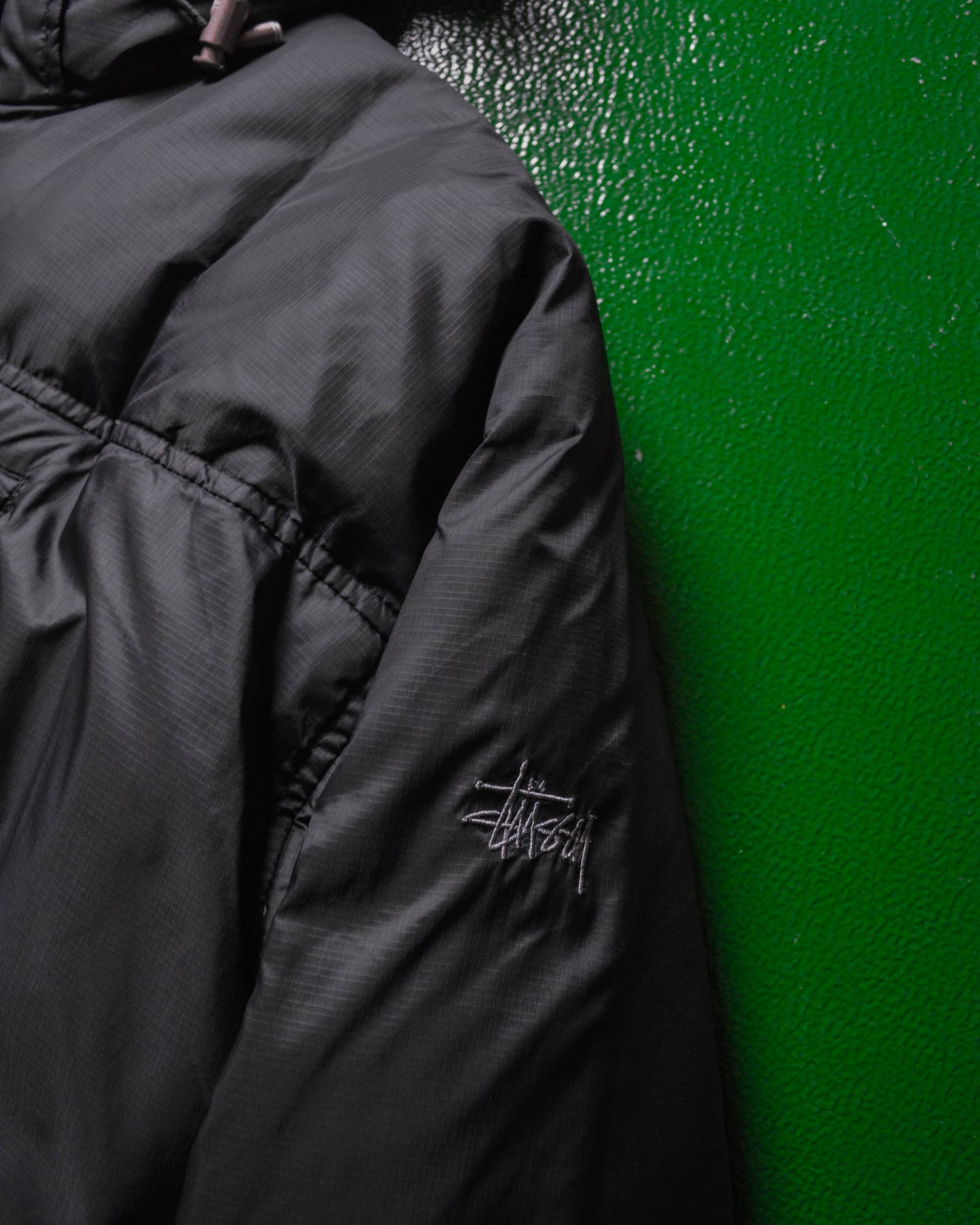 Late 90s Black Drop Pocket Puffer Jacket (L)