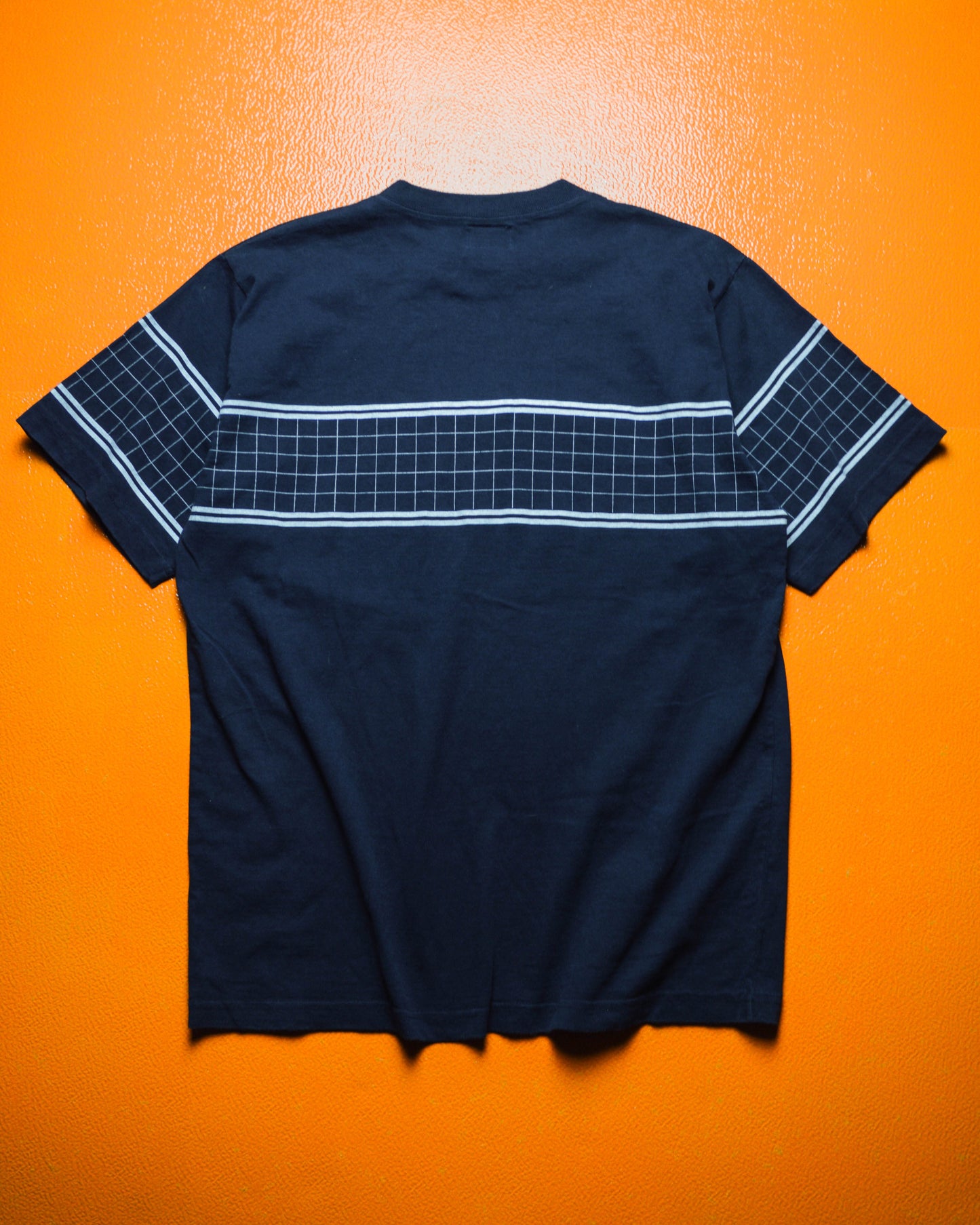 Early 2000s Window Pane / Grid Print Navy T-shirt (~M~).