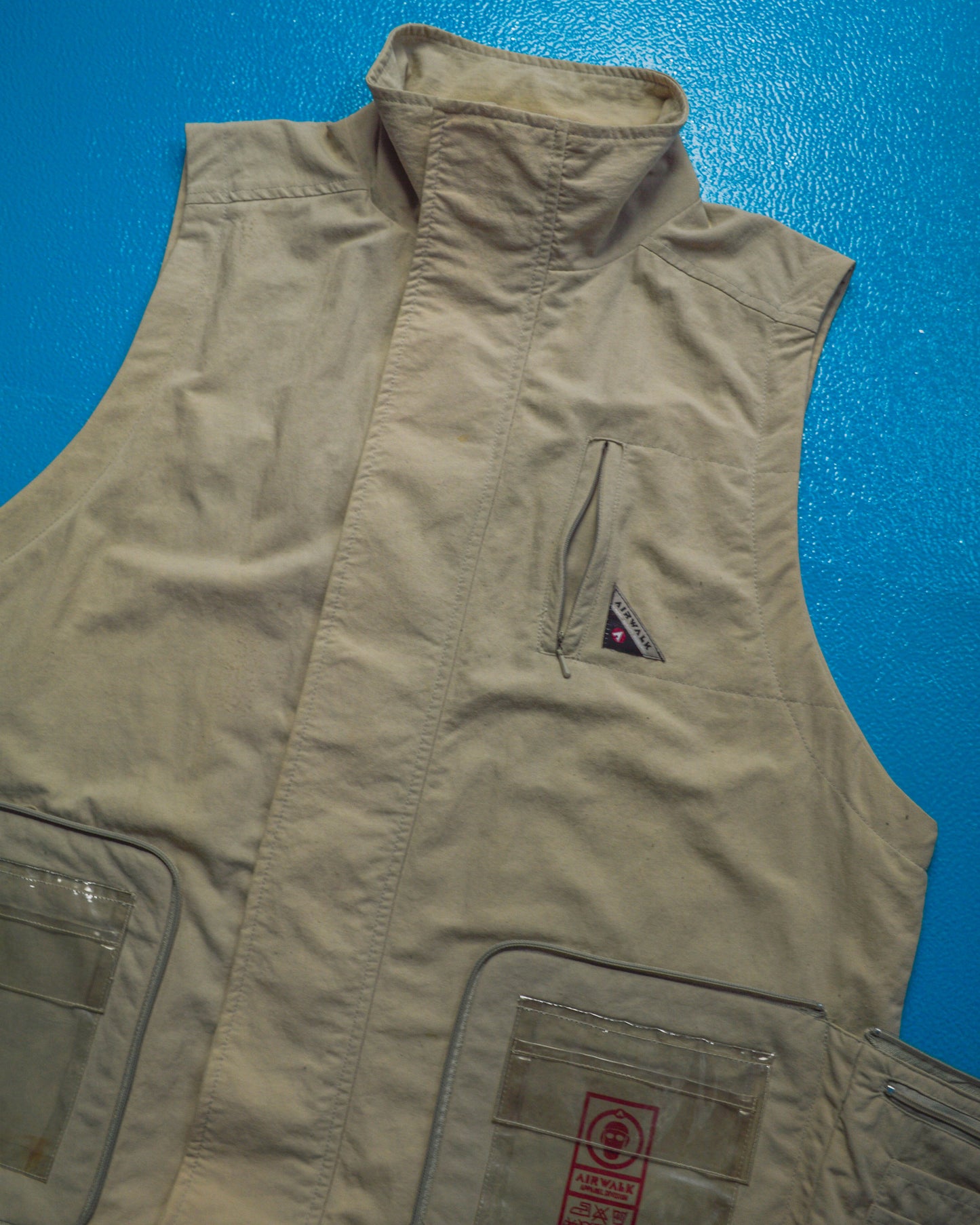 Beige Concealed Compartment Tactical Utility Vest (L)