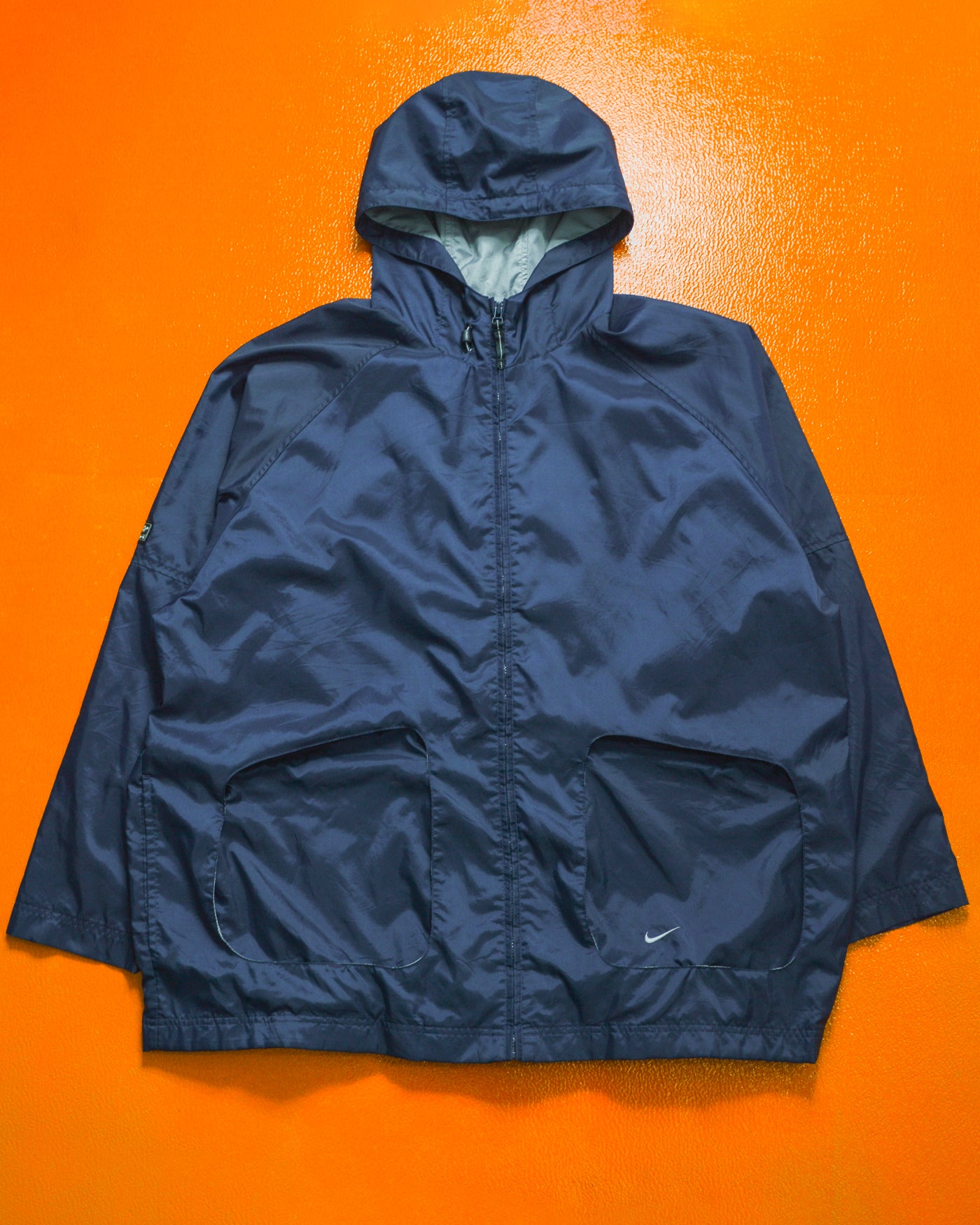 Fall 2000 Egg Cell Style Nylon Navy Windbreaker Jacket (XL)