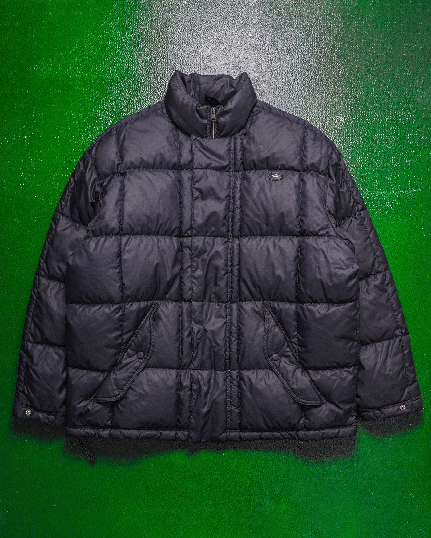 Nike Fall 2000 Square Quilted Deep Navy Puffer Jacket (L) – shop