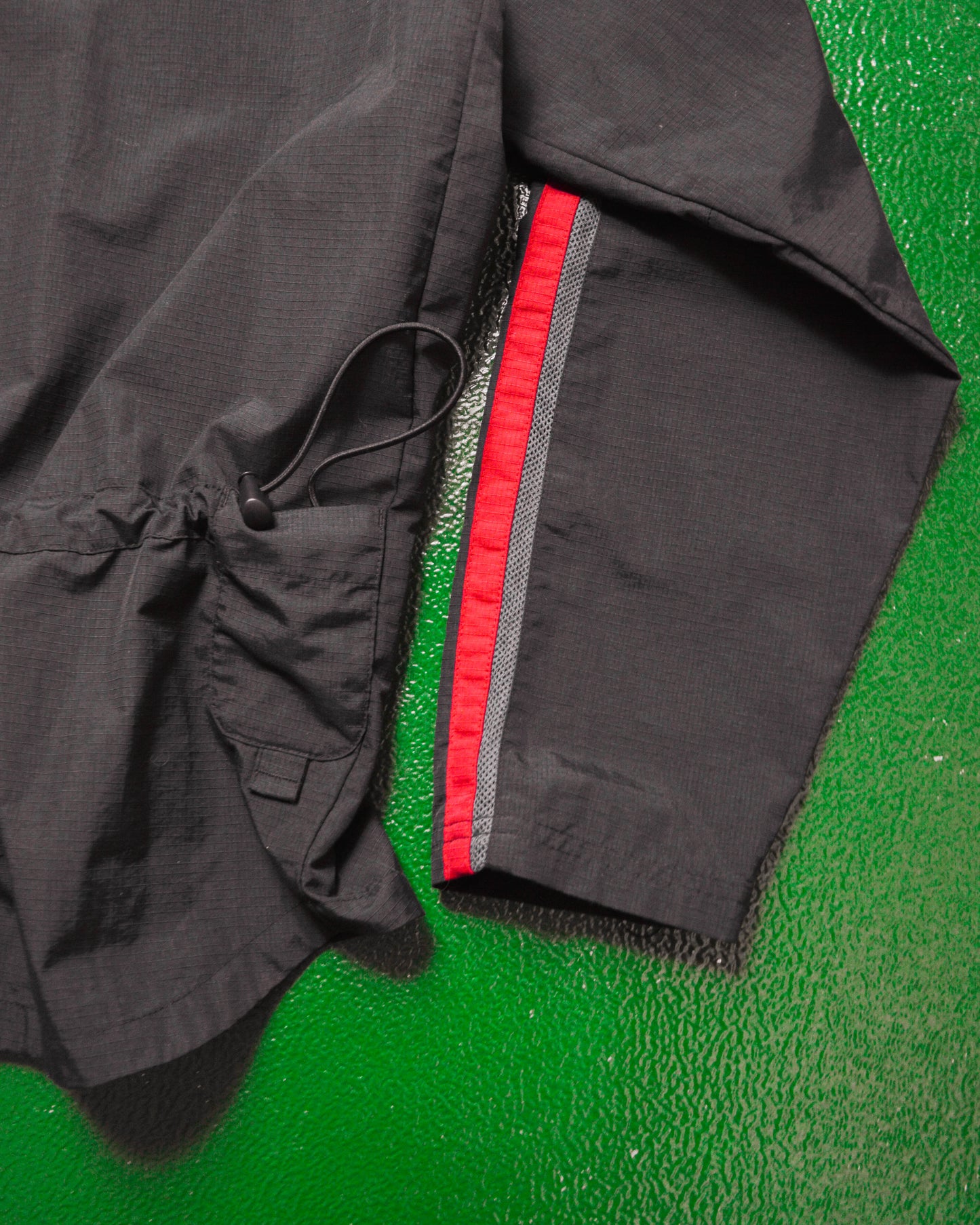 Spring 2002 Red Striped Zip Up Nylon Shirt (~L~)