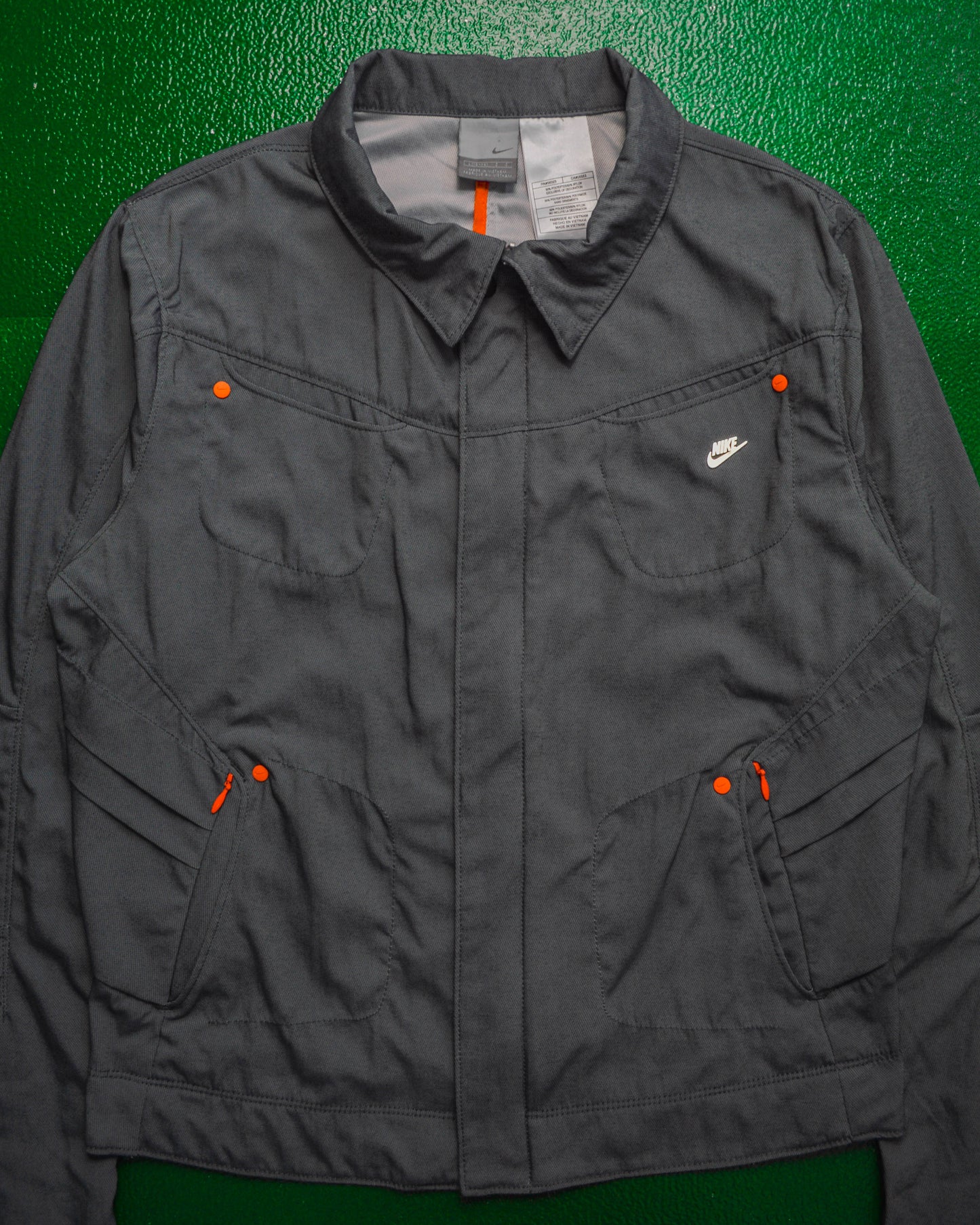 Spring 2006 Articulated Grey Gill Jacket (L)