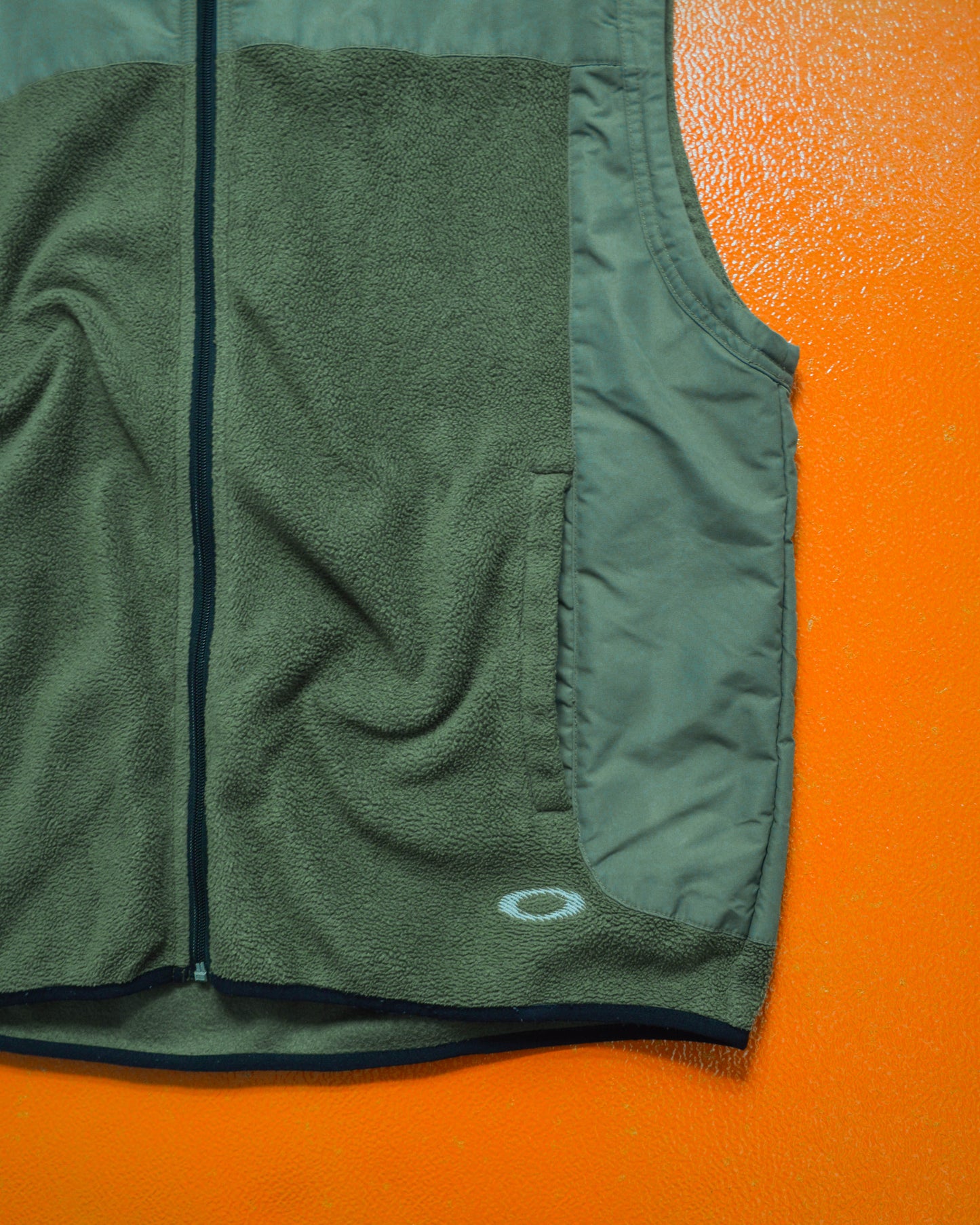 Muted Green Nylon Panelled Fleece Vest (L~XL)