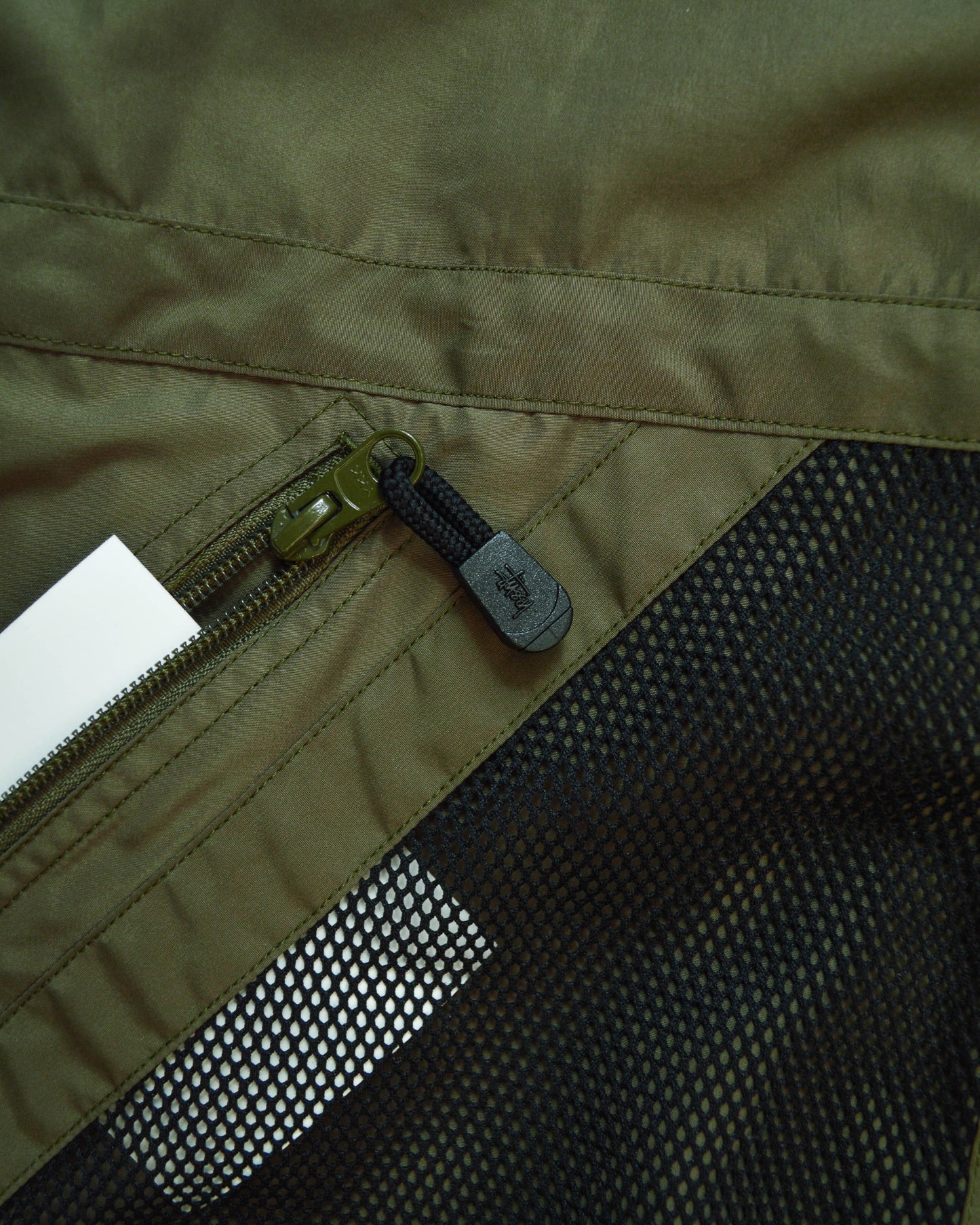 90s Mesh Panel Pocket Technical Olive Windbreaker (S~M)