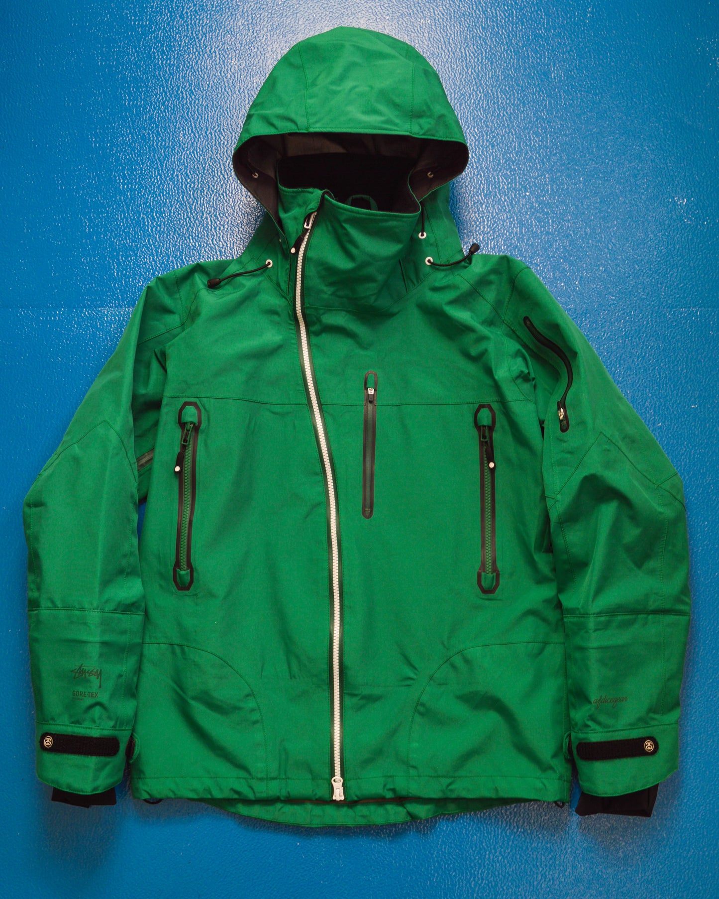 AFDICEGEAR A/W11 Green Asymmetrical Curved Zip Gore-tex Jacket (M~L)