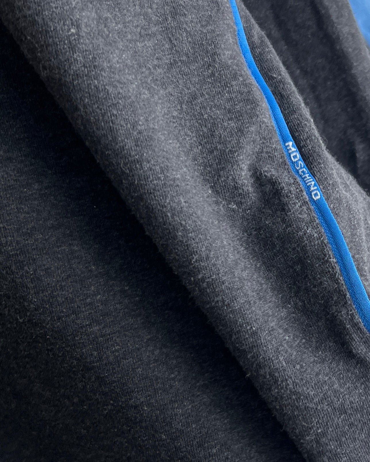 Early 2000s Grey / Blue Panelled Longsleeve Top (~M~)