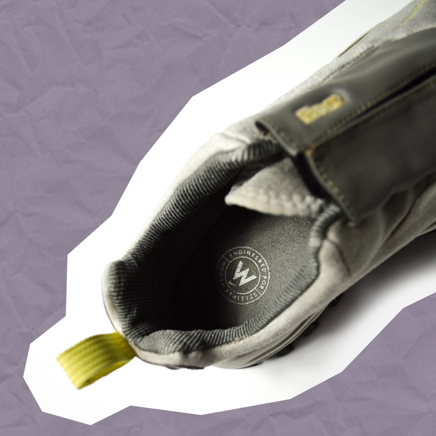 Nike ACG 2001 Wailuku Grey / Mellow Yellow Sneakers (UK7)
