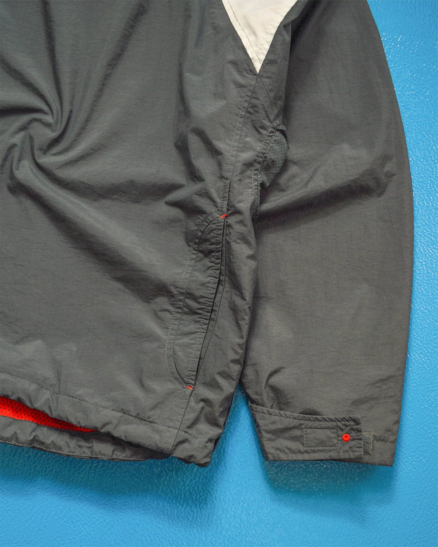 Nike Air Max Dual Zip Center Swoosh Panelled Pullover Track Jacket (~M~)