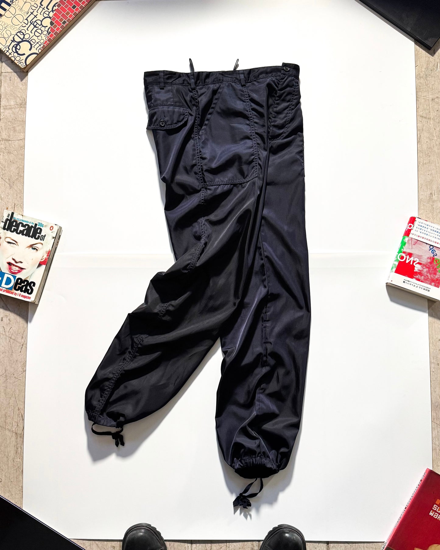 Early 2000s Shimmering Navy Contrast Stitch Tech Pants (30~32)