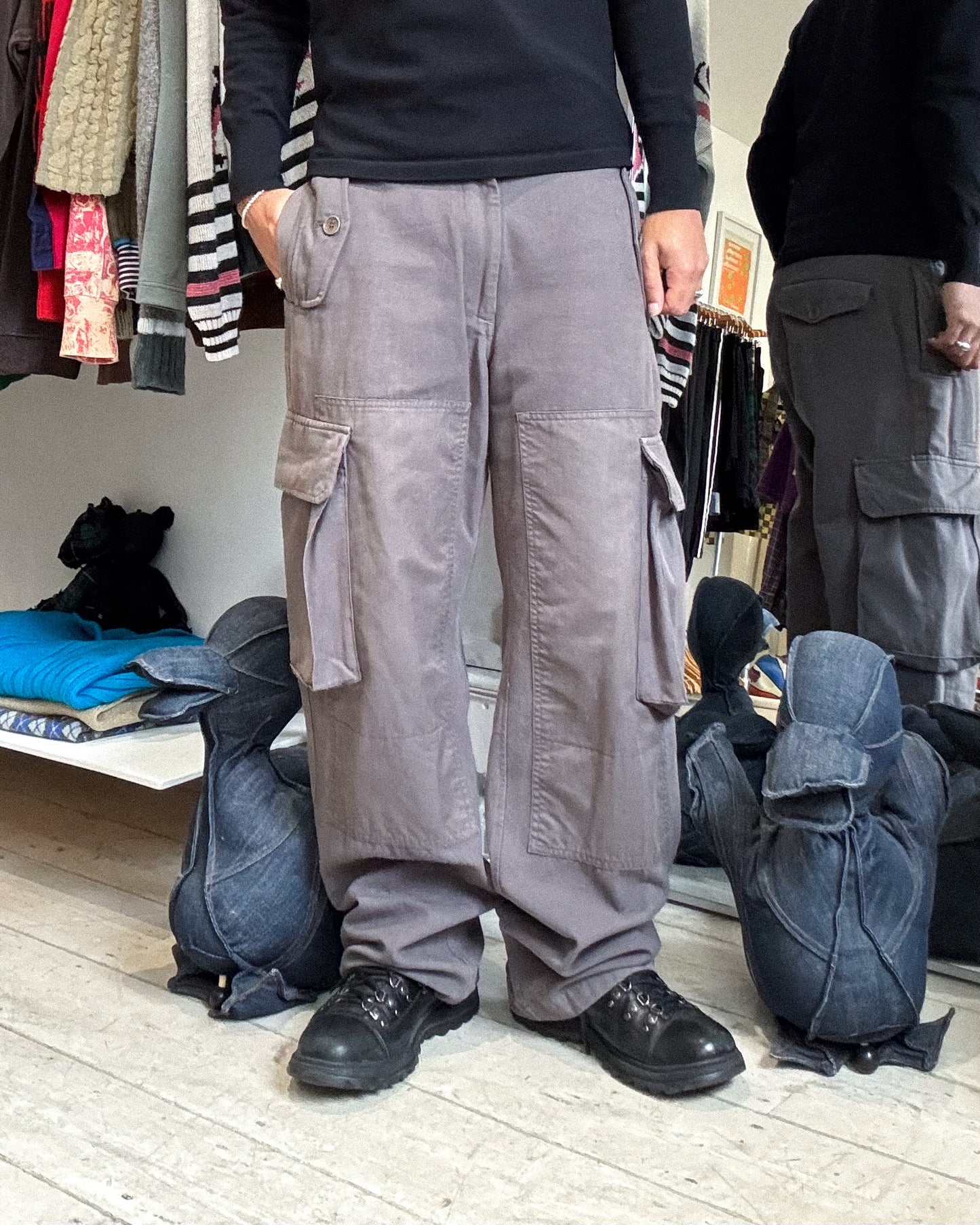 2000s Washed Double Knee Cargo Pants (34)