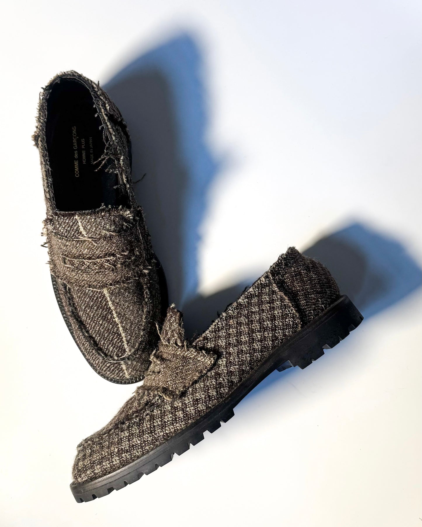 AW92 Raw Edge Tweed Style Loafers  (JP26/ UK7.5)