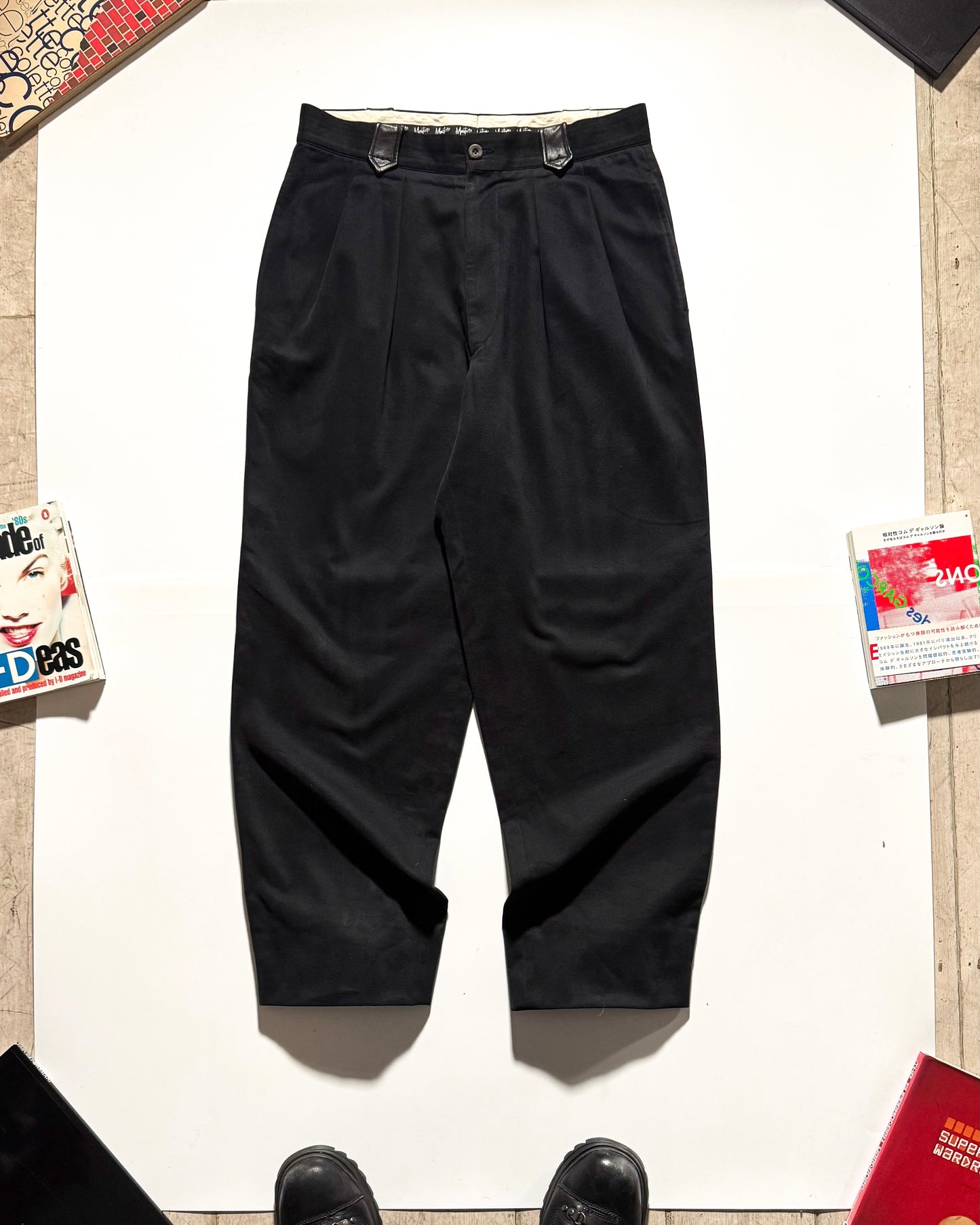 80s Black Leather Belt Loop Detail Pleated Pants  (~32~)