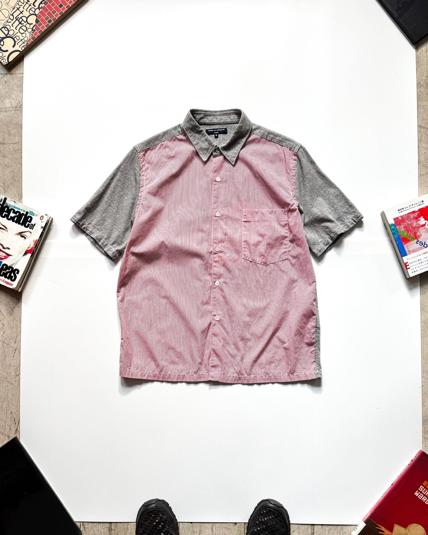 2004 Red Striped Short Sleeve Shirt (~M~)