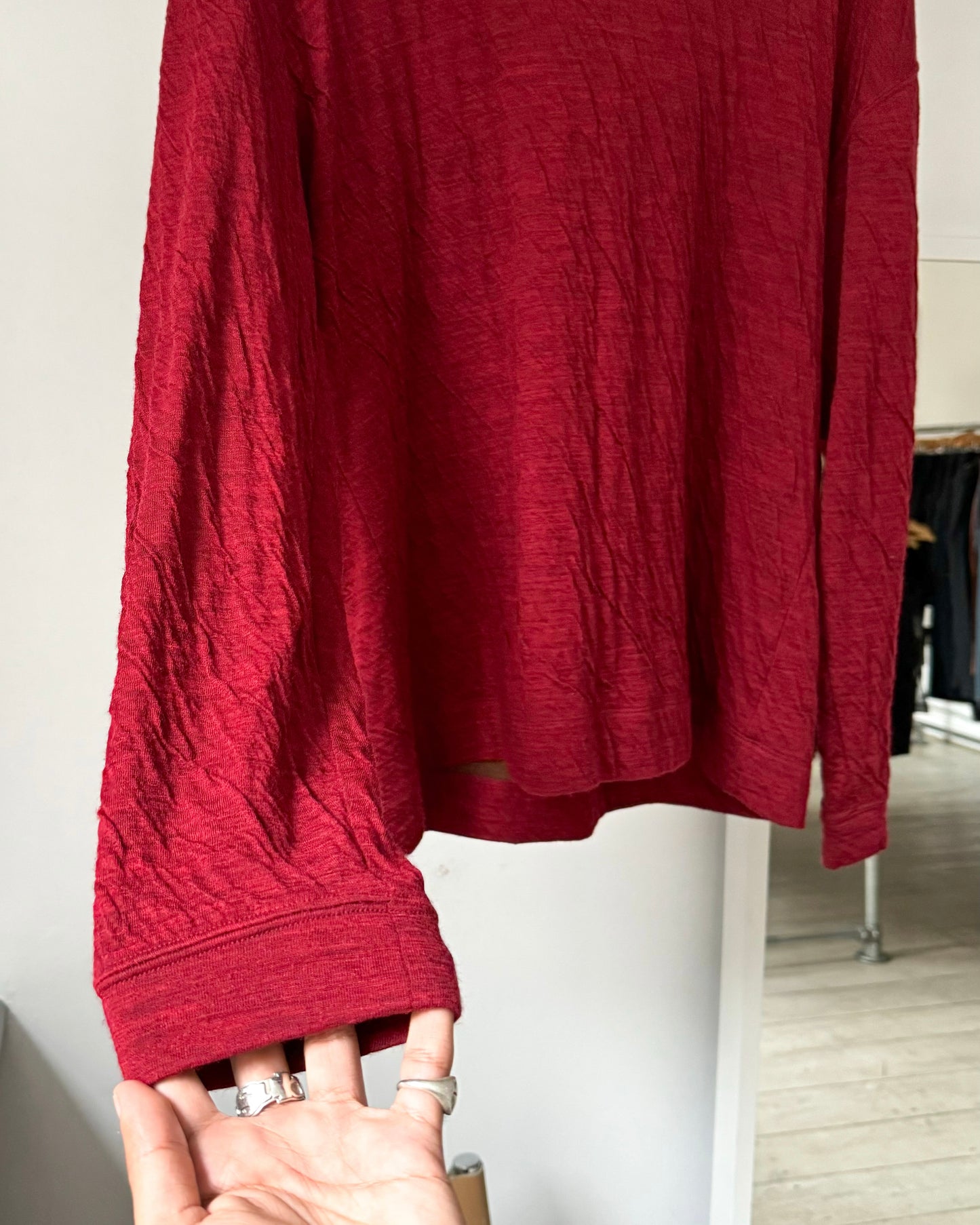 Blood Red Crinkle Process Sweatshirt / Jumper (~L~)