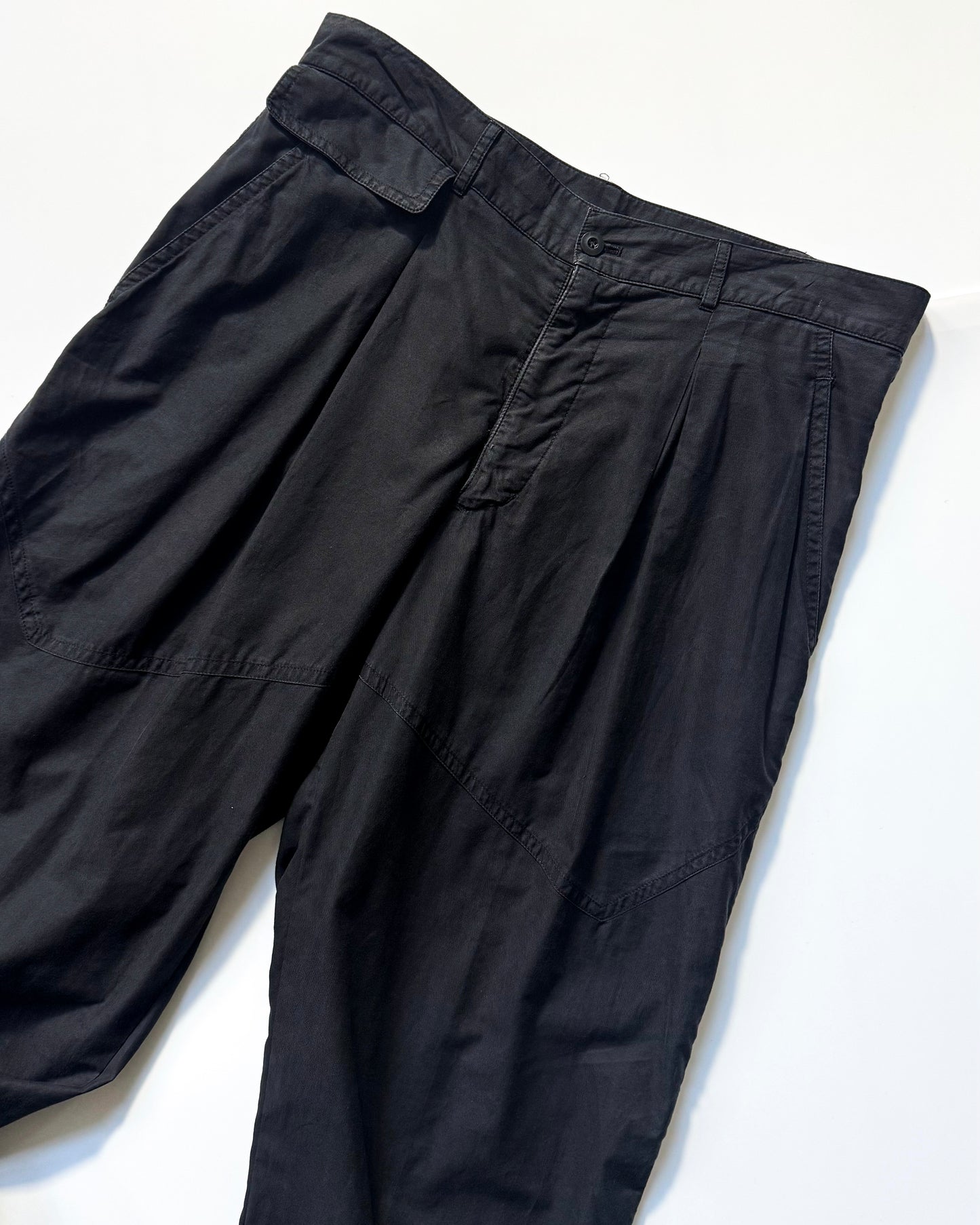 Early 2000s Double Pleated Light Weight Washed Black Pants (31~32)