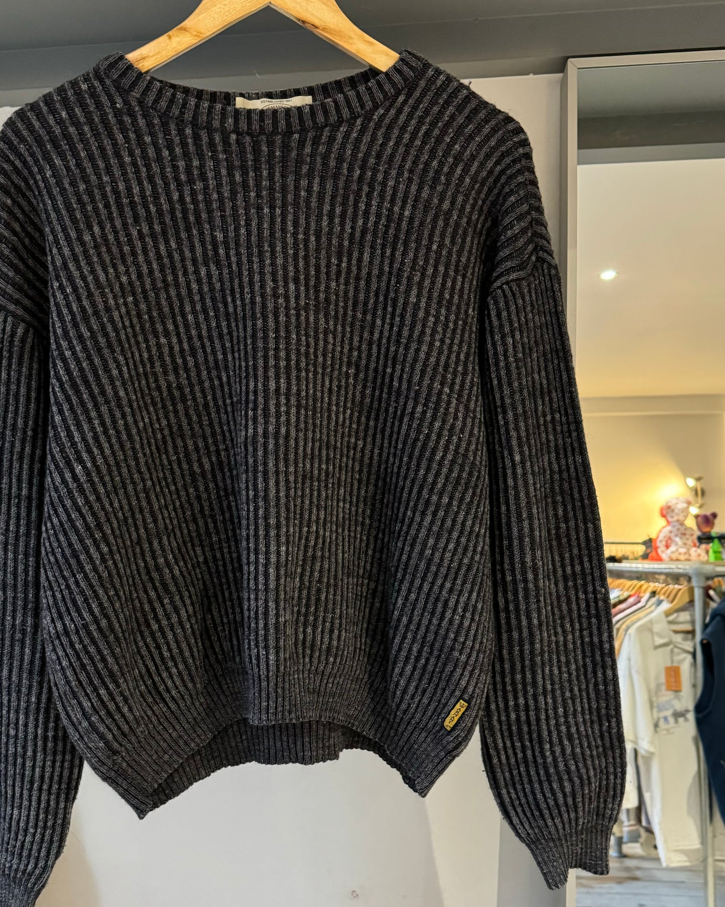 90s Grey Striped  Boxy Knit  Jumper  (~M~)