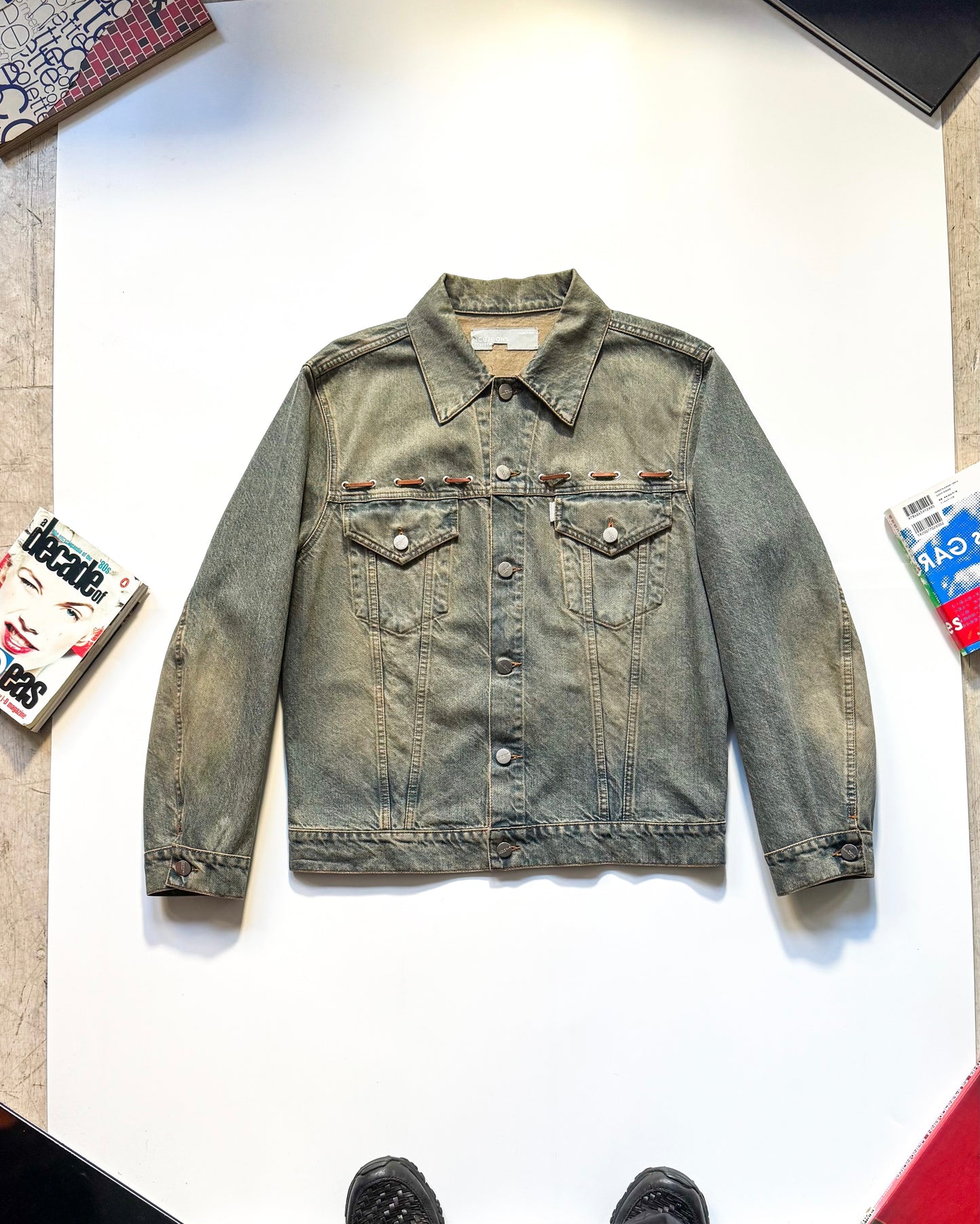 Early 2000s Brown Leather Lace Detail Ages Denim Jacket (~M~)