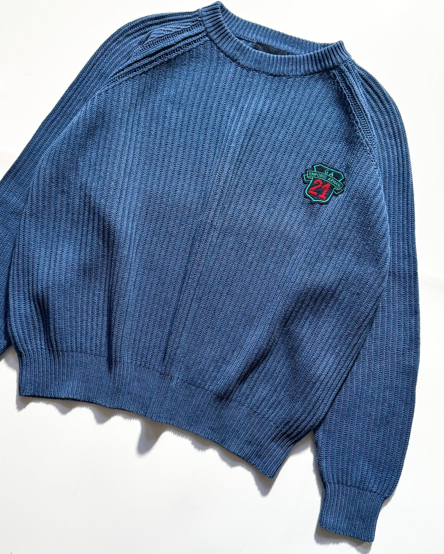 90s Ribbed Blue Collegiate Patch Knit Jumper (~M ~ )
