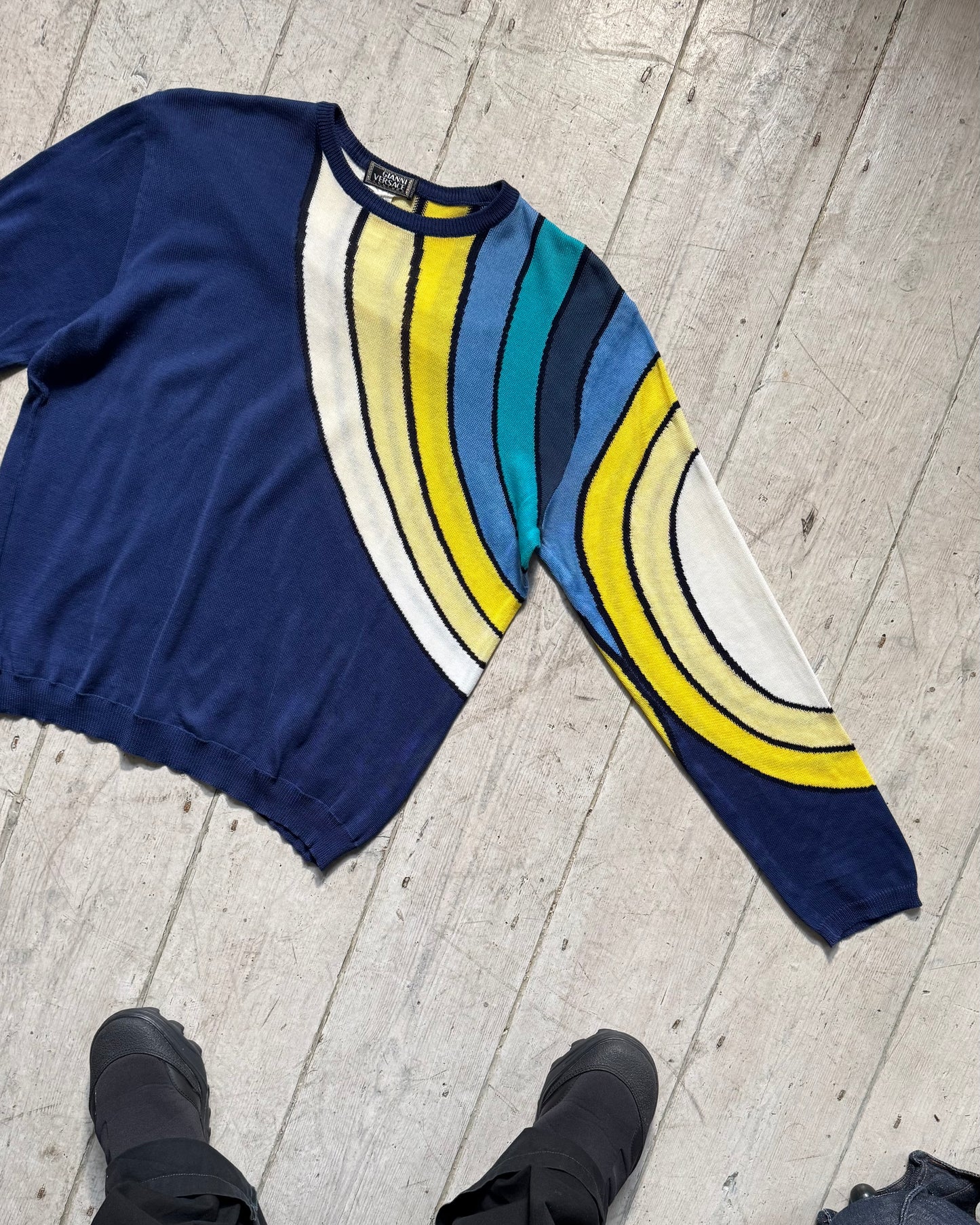 90s Blue Asymmetrical Ripple Pattern Knit Jumper (~M~)